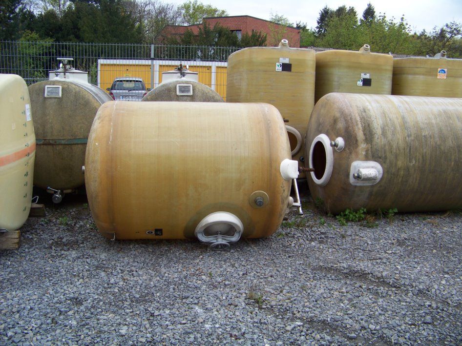 Lagerbehälter aus GFK, Weinlagerbehälter (3)