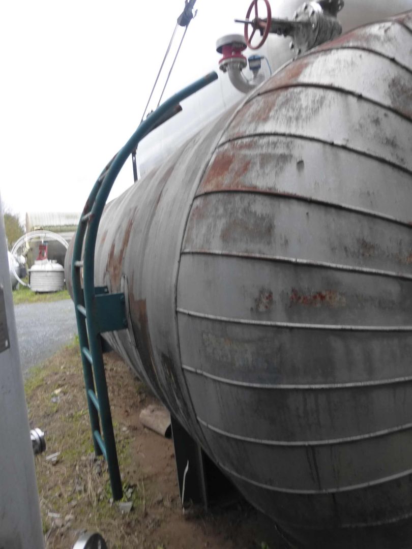 Druckbehälter aus Edelstahl (V2A), isoliert (4)