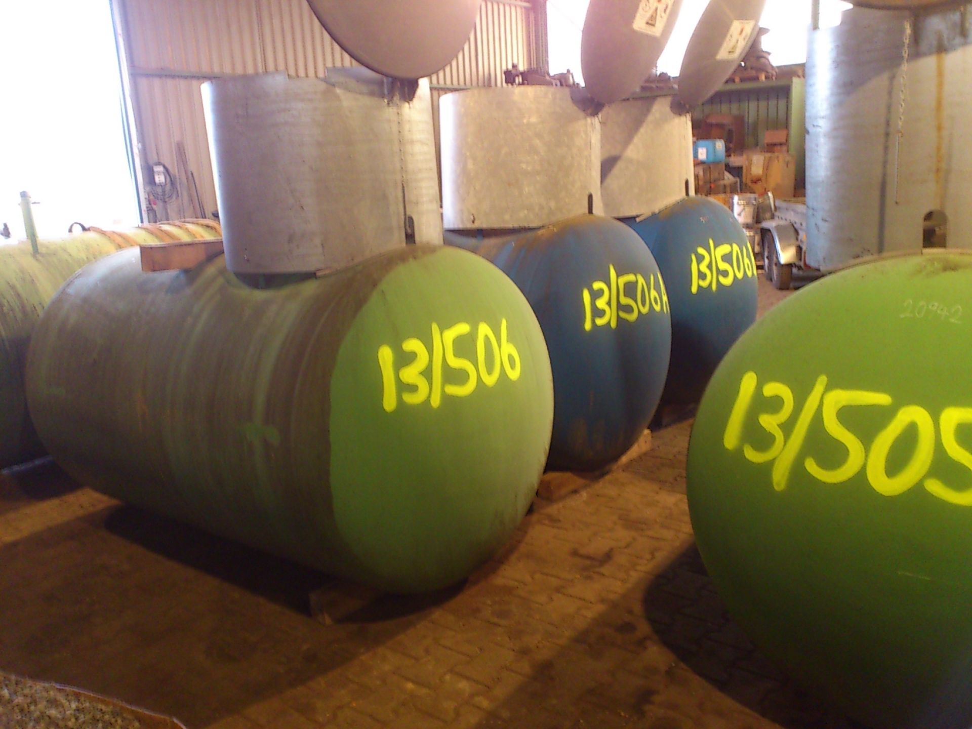 Gasbeh&auml;lter aus Stahl, beschichtet, -ungebraucht- (1)