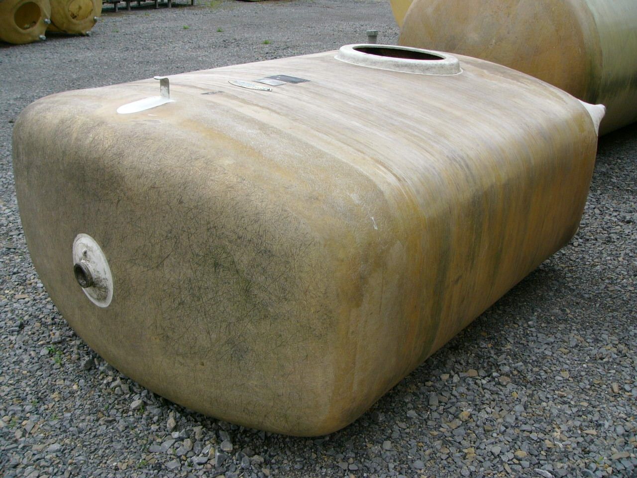  (2)
