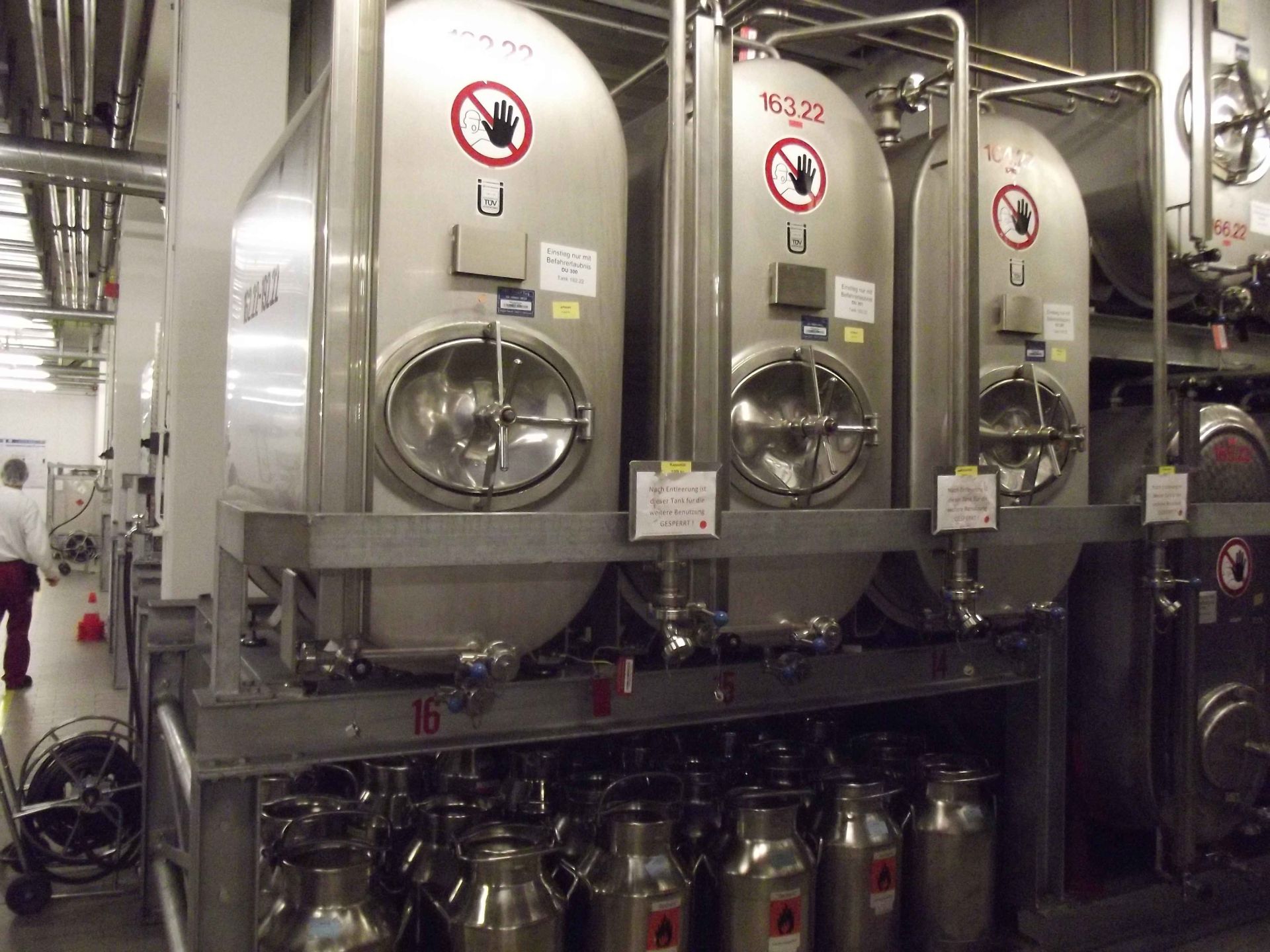 Lagerbeh&auml;lter aus Edelstahl (V2A) oval, fr. 1525GL (1)