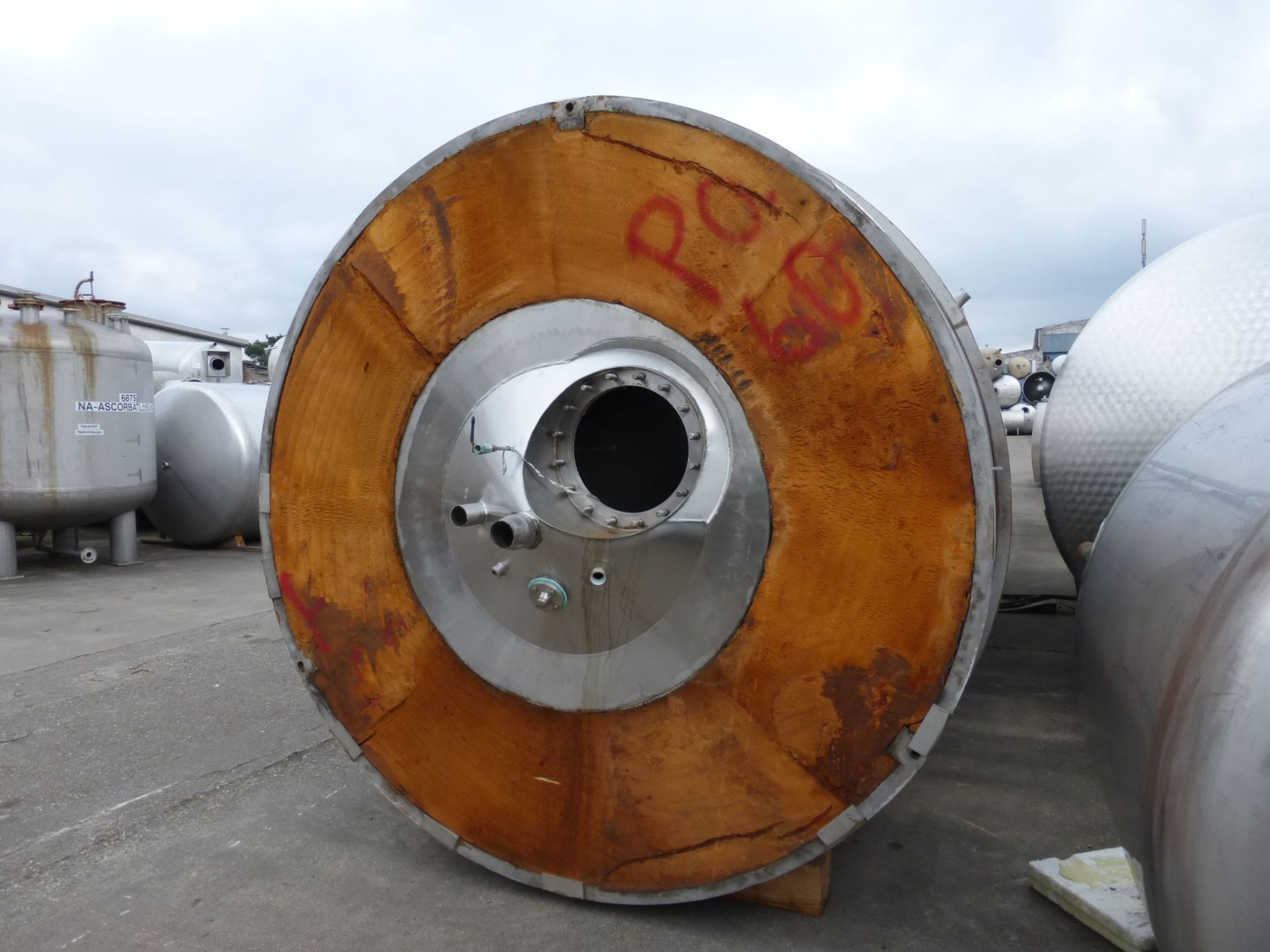 Rührwerksbehälter aus Edelstahl, auf Standzarge (2)