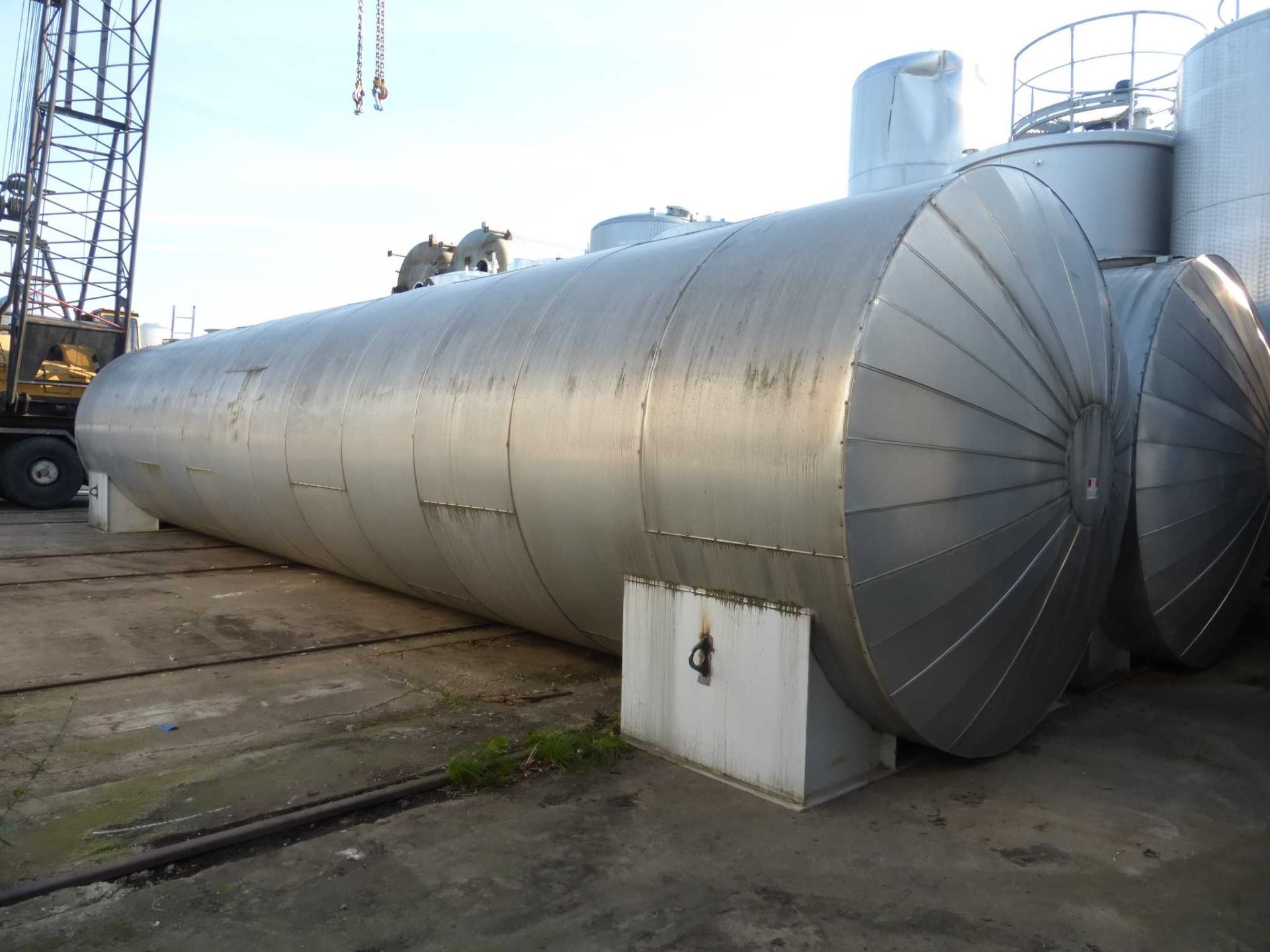 Lagerbeh&auml;lter aus Stahl, nach DIN 6616/2, isoliert (1)