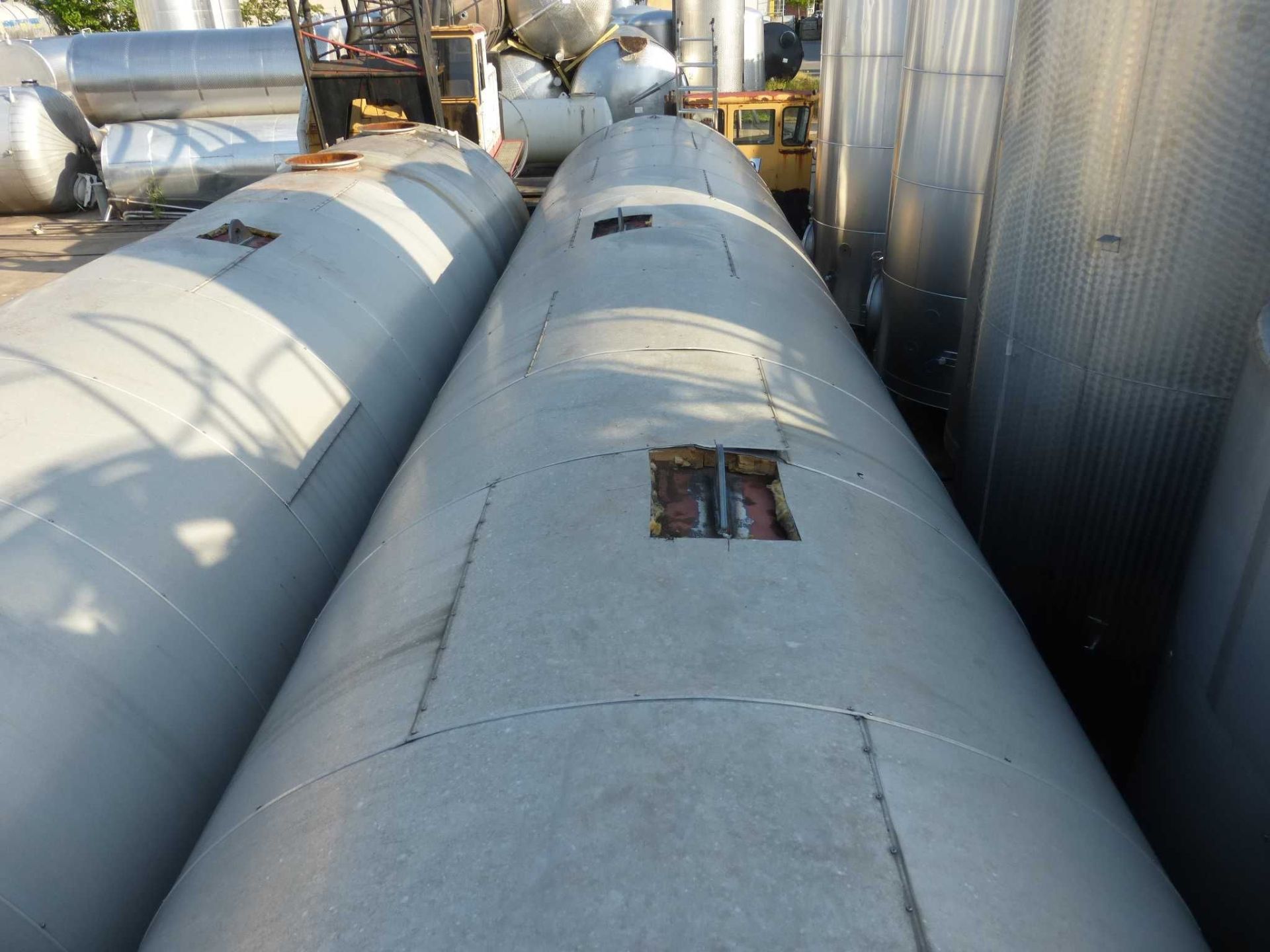 Lagerbehälter aus Stahl, nach DIN 6616/2, isoliert (4)