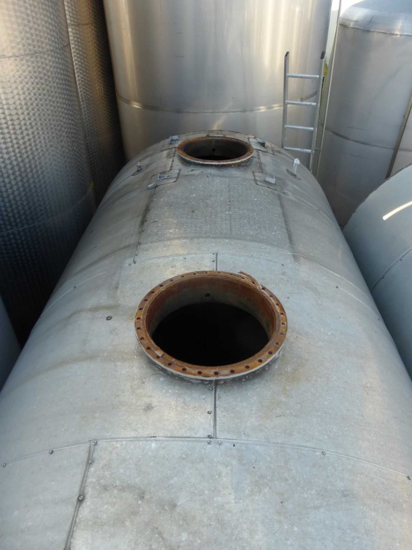 Lagerbehälter aus Stahl, nach DIN 6616/2, isoliert (5)