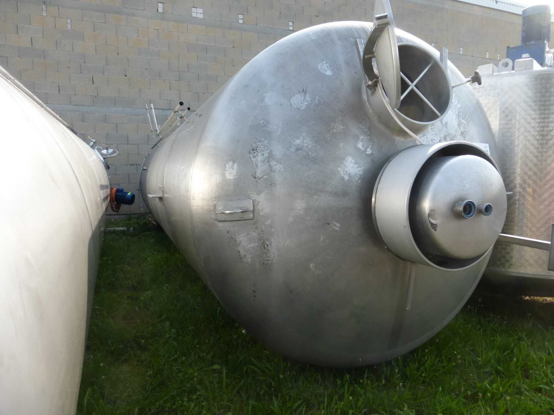 Rührwerksbehälter aus Edelstahl (V4A), isoliert (4)