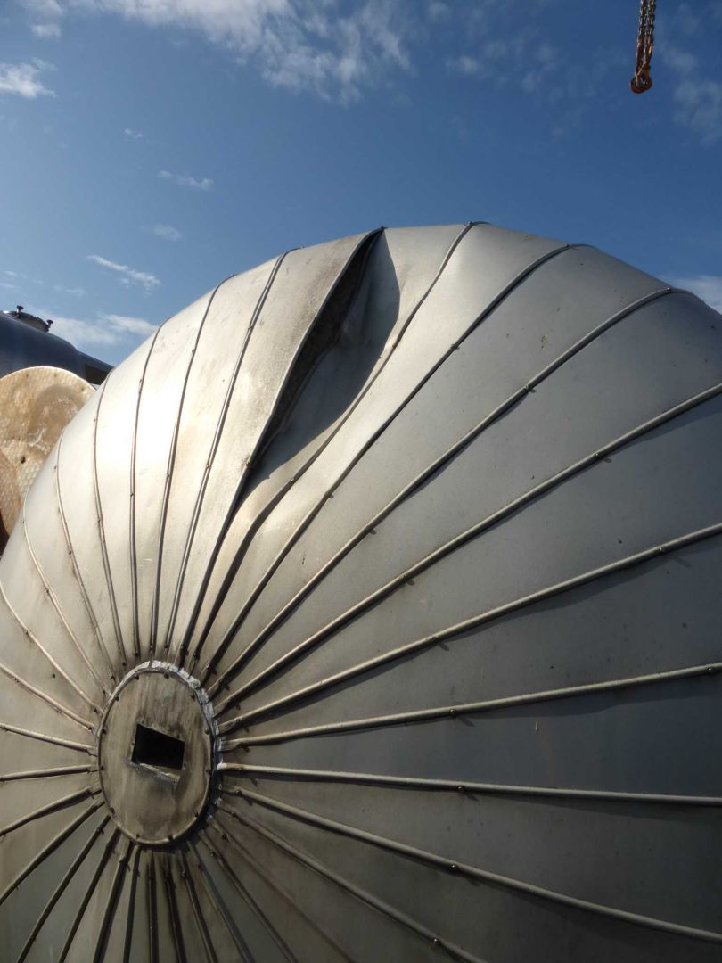 Lagerbeh&auml;lter aus Edelstahl (V4A), isoliert (1)