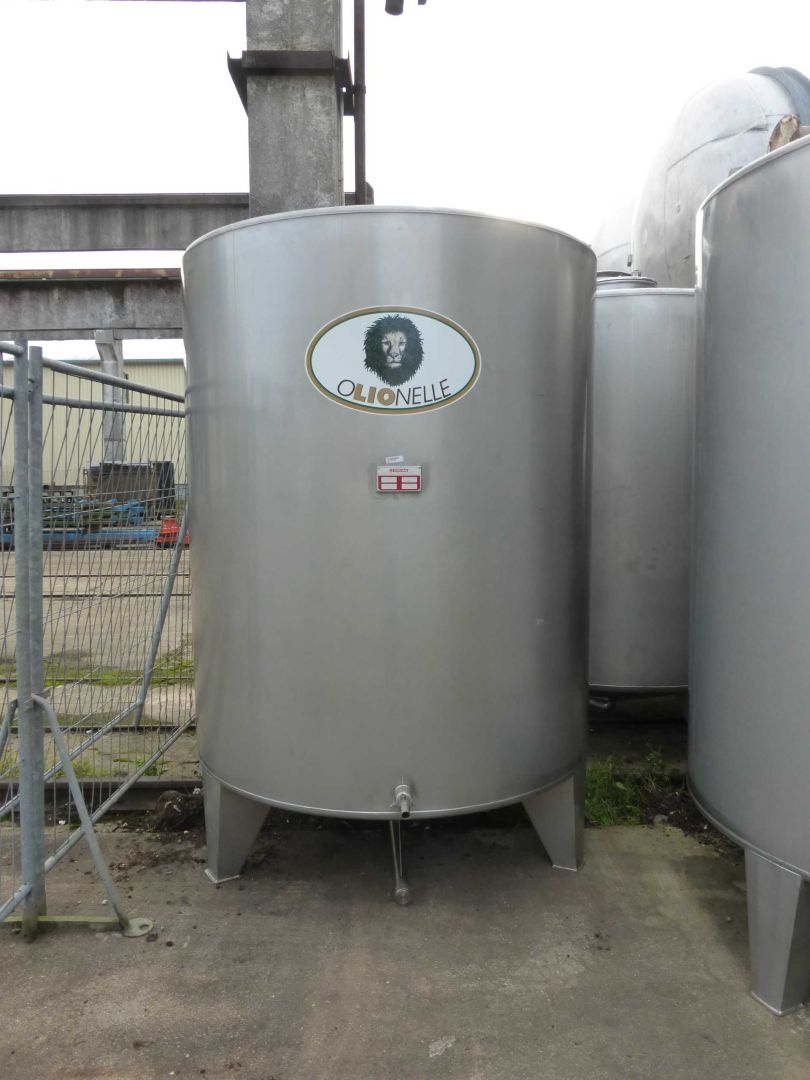 Lagerbeh&auml;lter aus Edelstahl, ehem Oliven&ouml;lbeh&auml;lter (1)