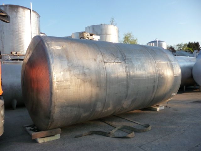 Lagerbehälter aus Edelstahl (V2A), liegend (3)