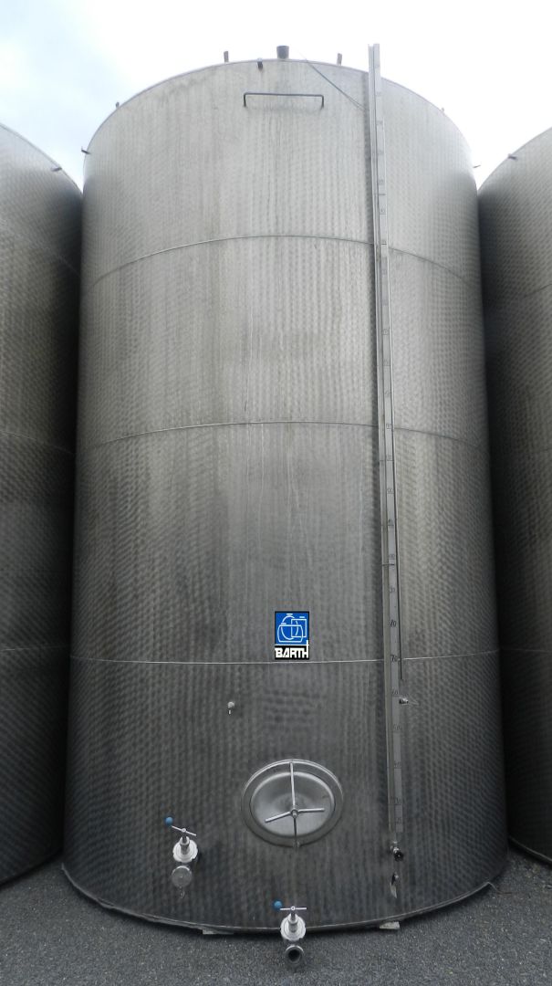 Lagerbehälter aus Edelstahl (V2A), schräger Boden (2)