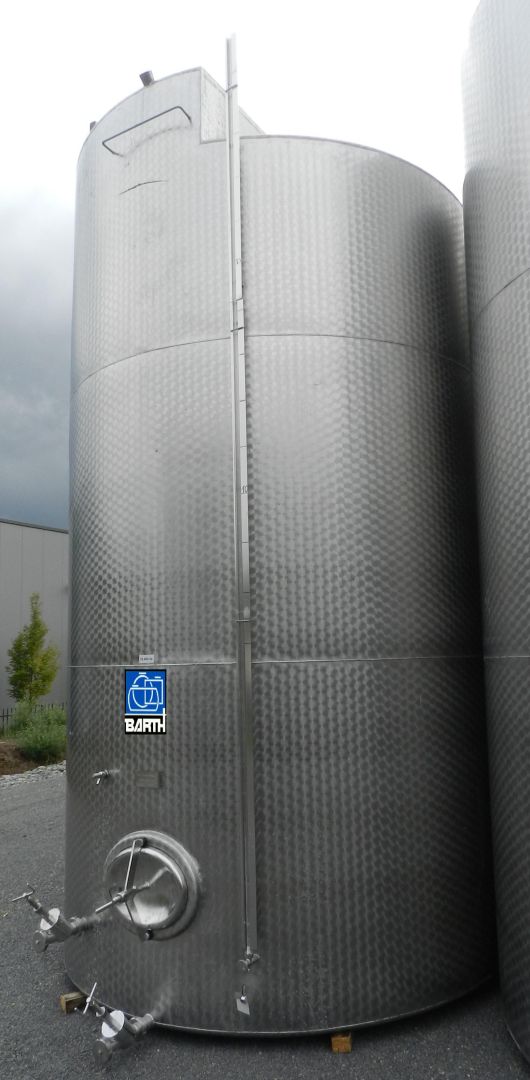 Lagerbehälter aus Edelstahl (V2A), schräger Boden (2)