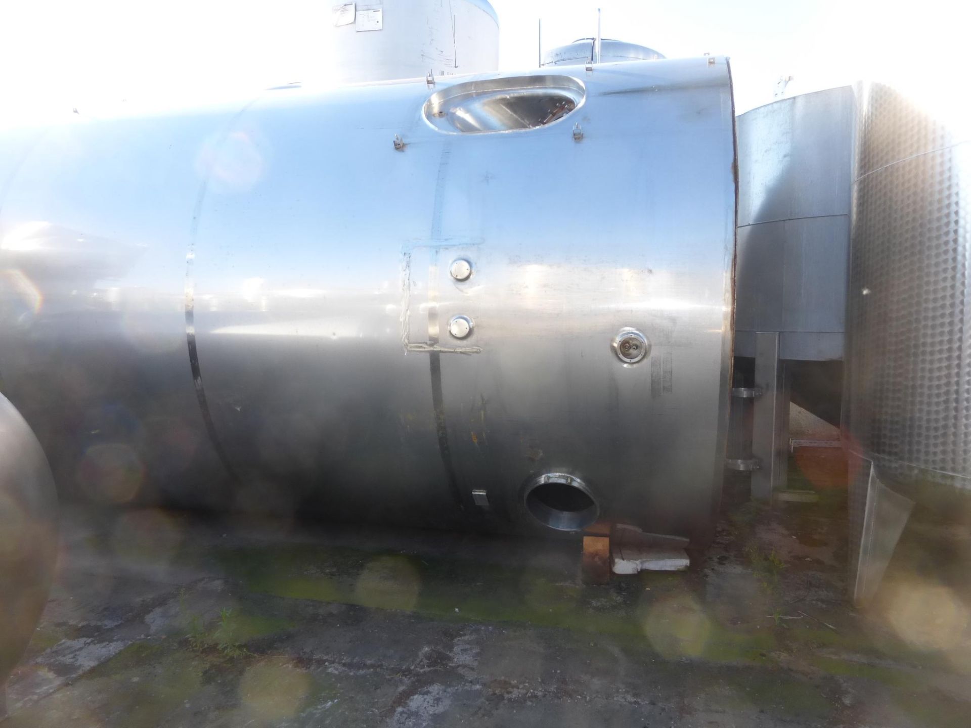 R&uuml;hrwerkbeh&auml;lter aus Edelstahl (V2A), isoliert (1)