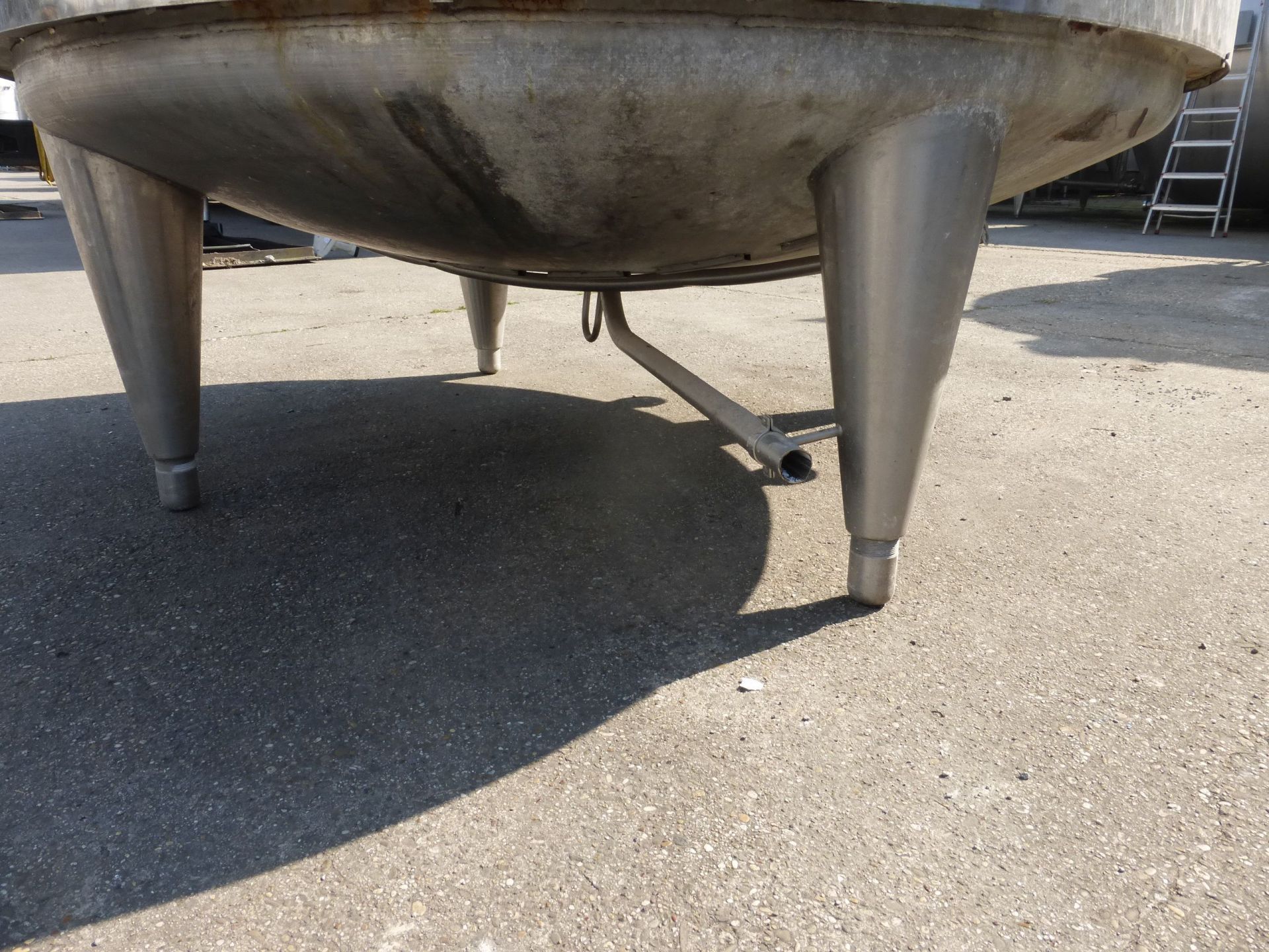 Lagerbehälter aus Edelstahl, heiz-/kühlbar, isol. (3)