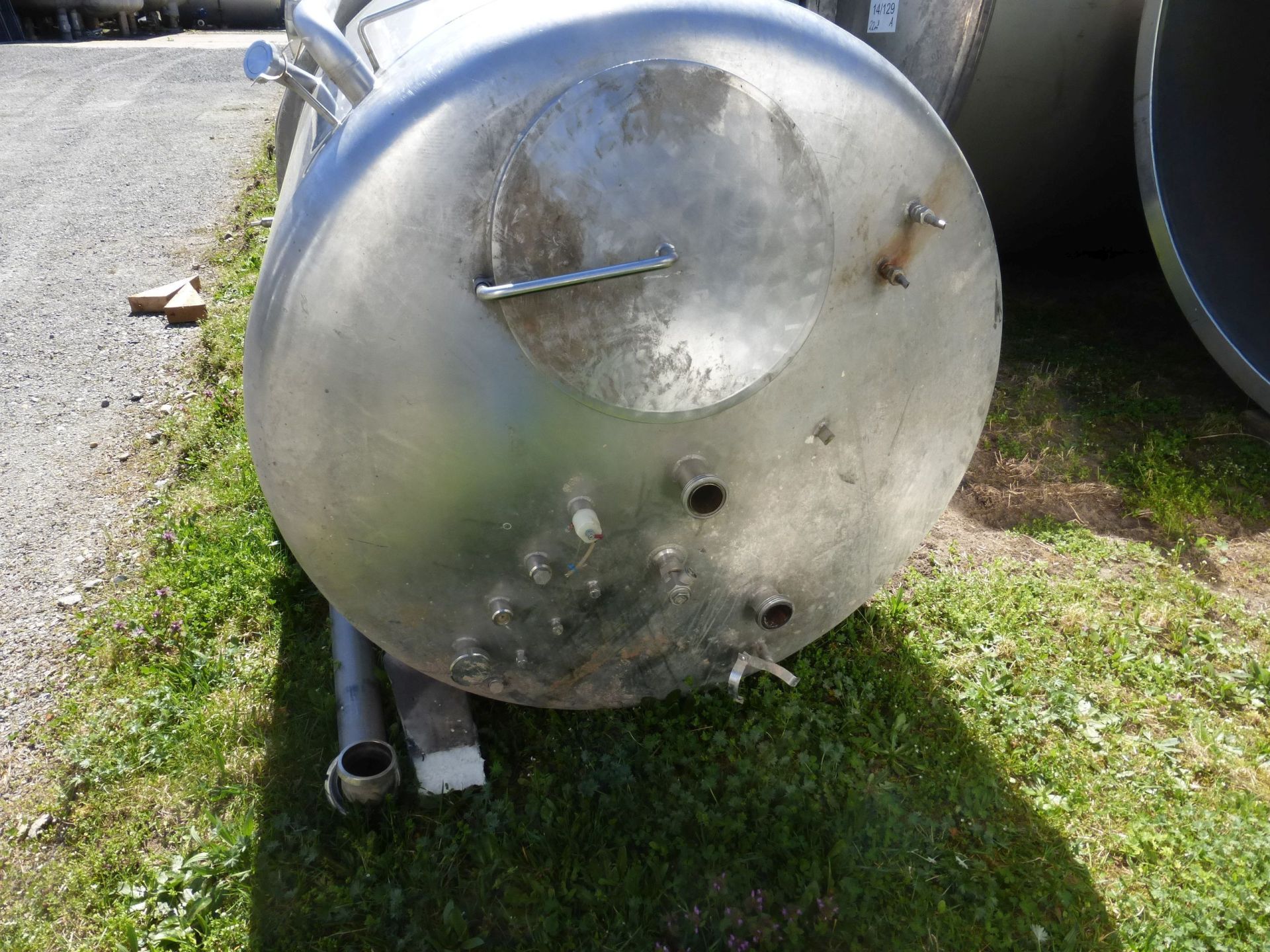 Edelstahlbehälter (V2A), isoliert, heiz-/kühlbar (2)