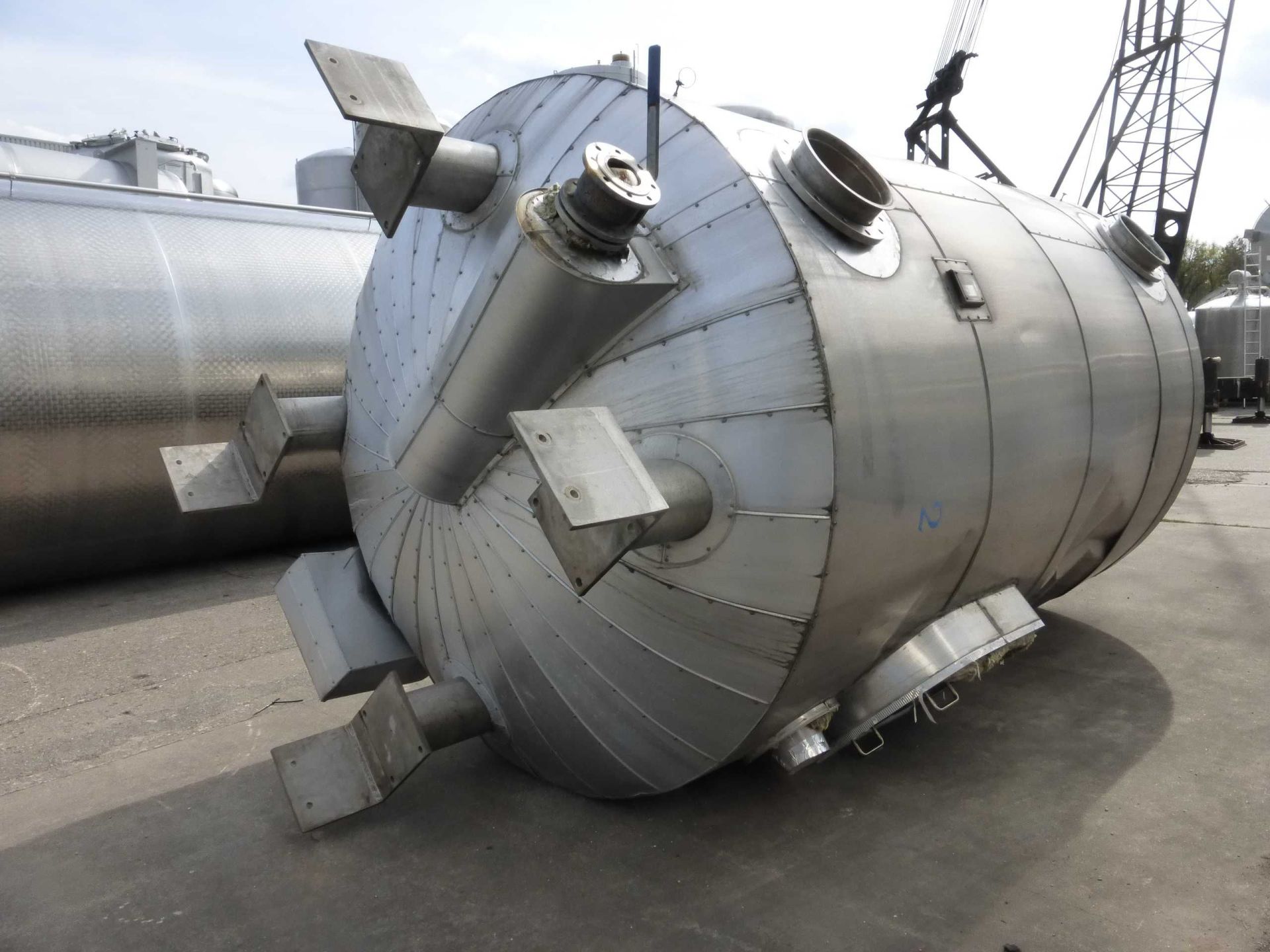 Druckbehälter aus Edelstahl (V4A), isoliert (3)