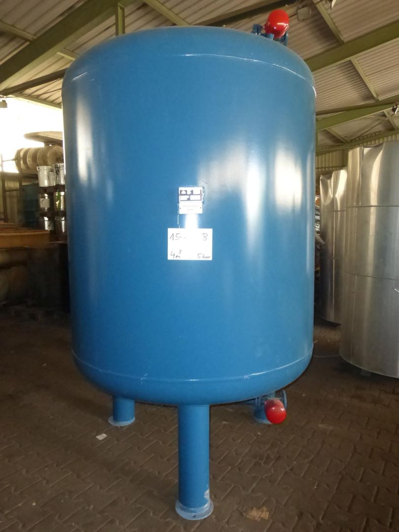 Druckbehälter aus Stahl, (Membrandruckbehälter) (4)
