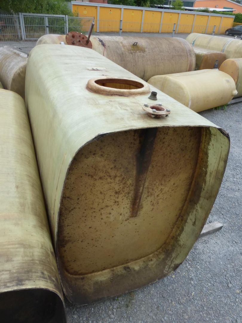 Lagerbehälter aus GFK, (Weinlagerbehälter) kubisch (4)