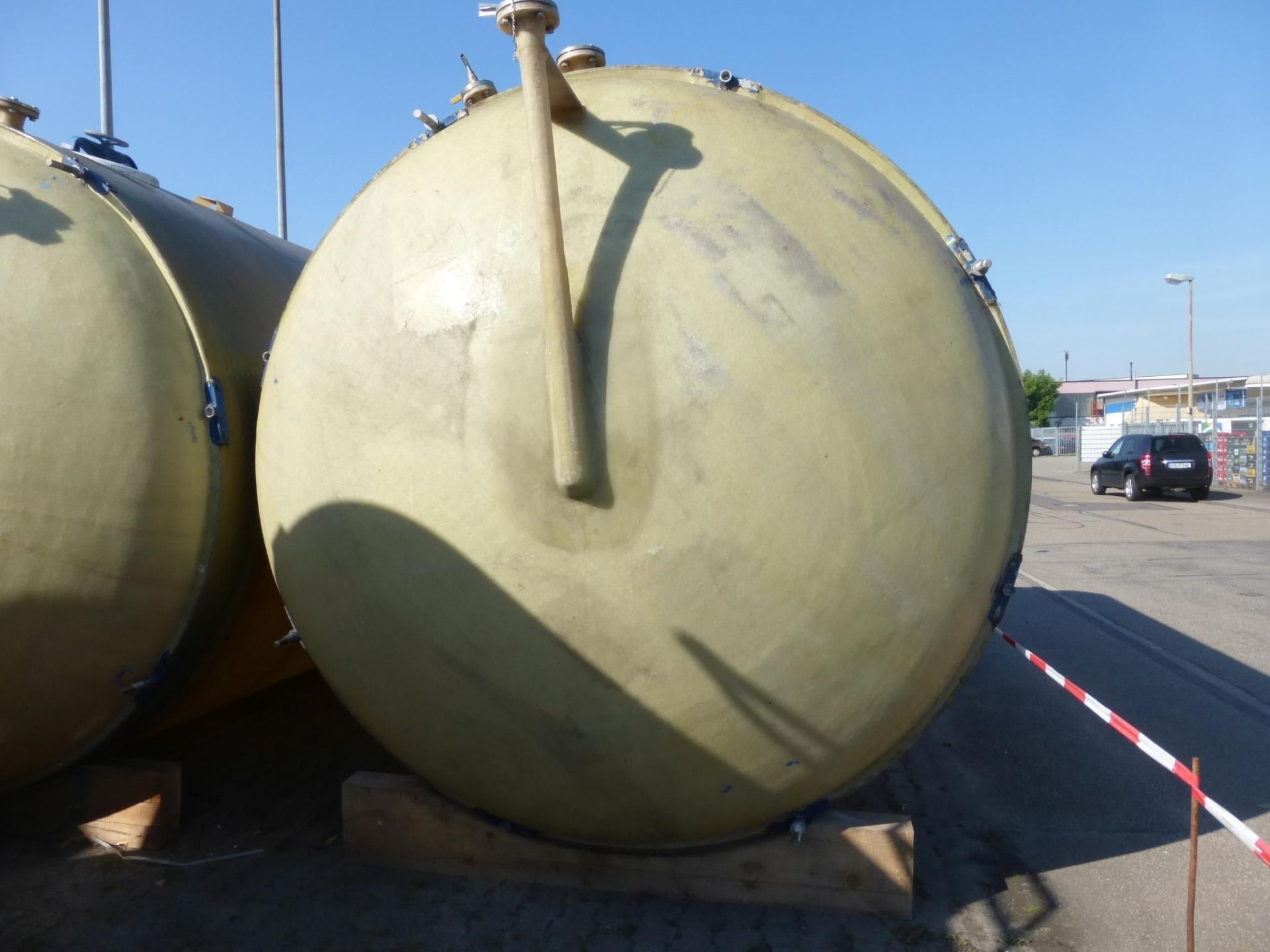 Lagerbehälter aus GFK, ehem Essigbehälter (3)