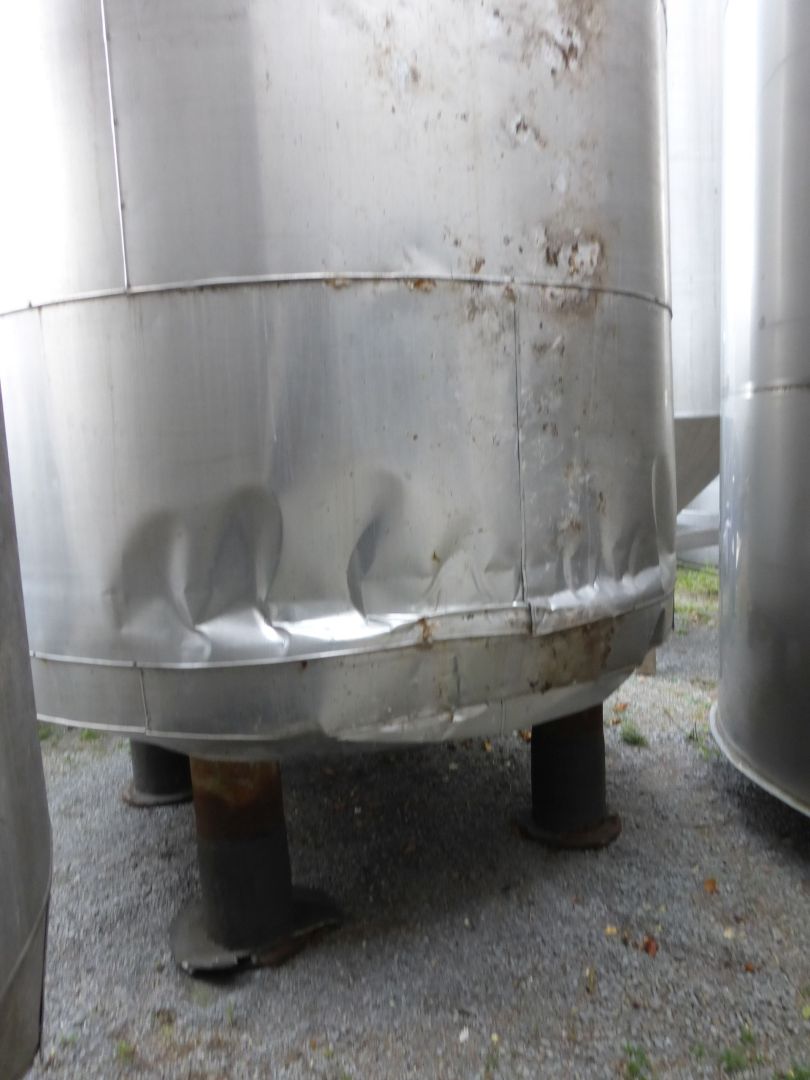 Lagerbehälter aus Edelstahl, heiz-/kühlbar, isol. (2)