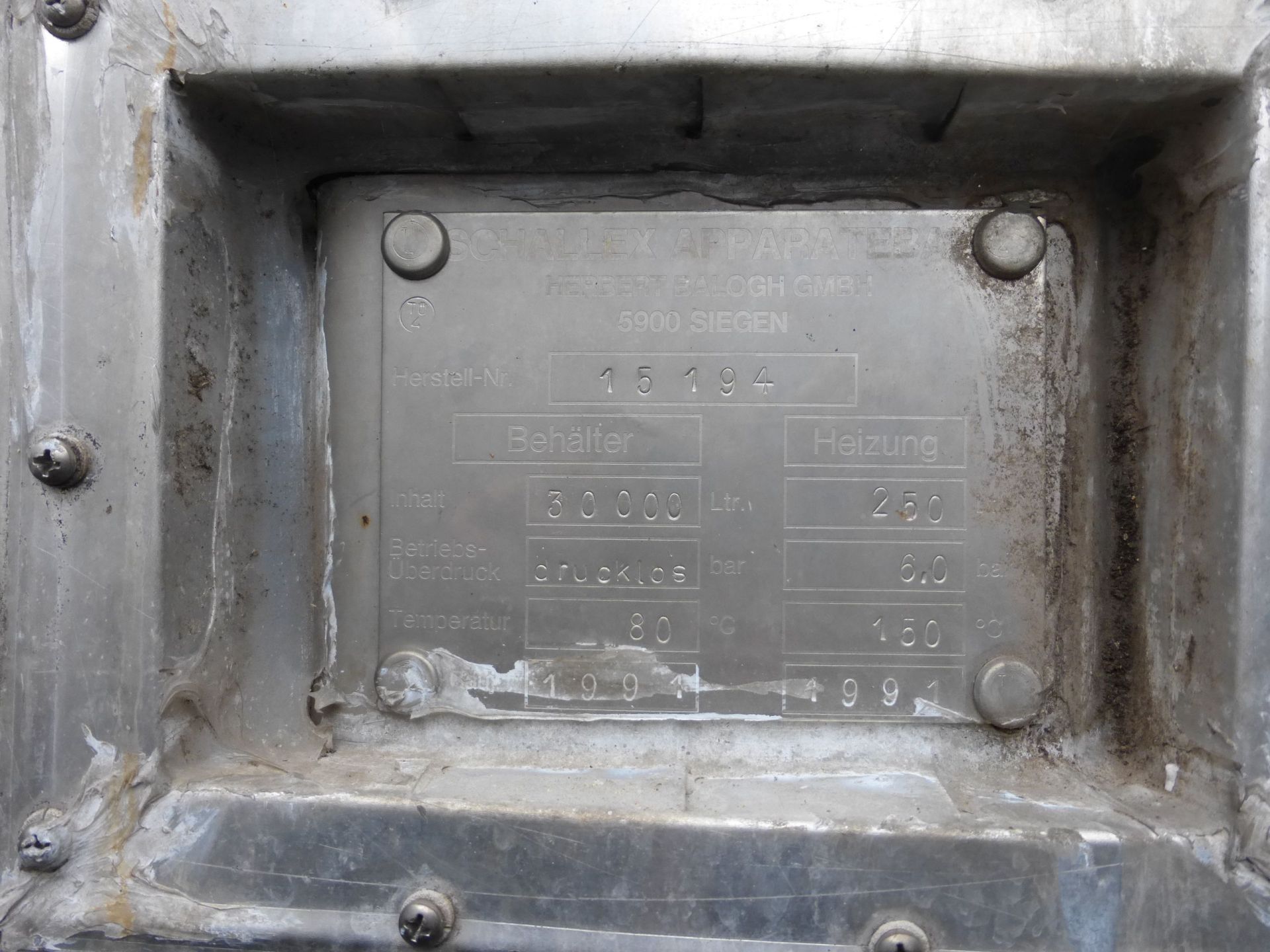 Lagerbehälter aus Edelstahl, heiz-/kühlbar, isol. (3)