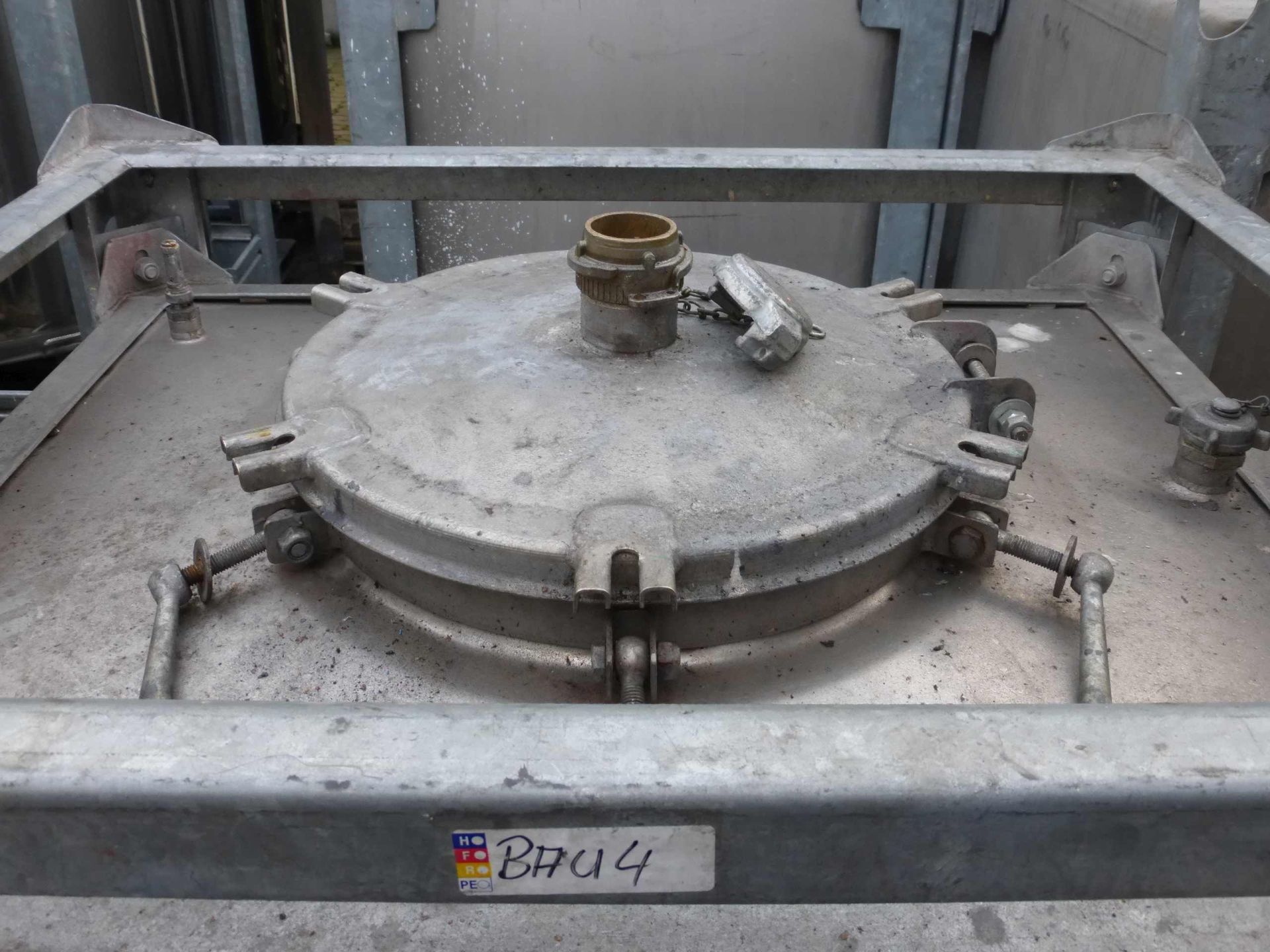 Transportbehälter aus Edelstahl (V2A), kubisch (2)