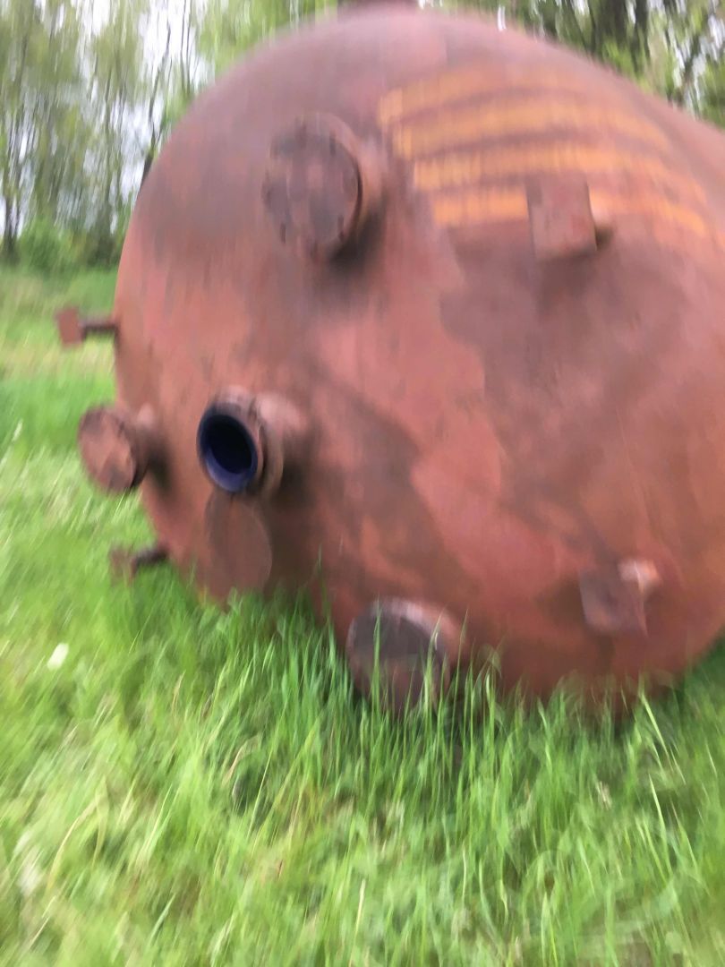 Lagerbehälter aus Stahl, auf Fußring, emailliert (3)