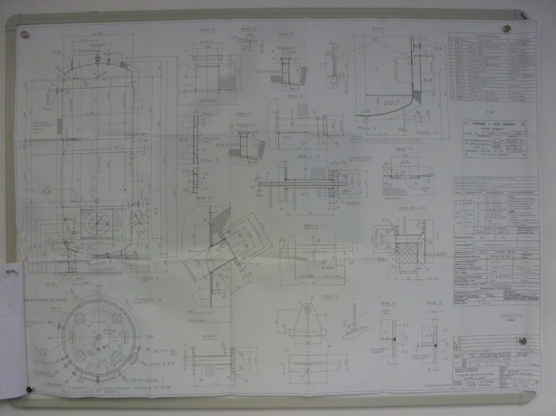 Druckbehälter aus Stahl, heiz-/kühlbar, Rührwerk (2)