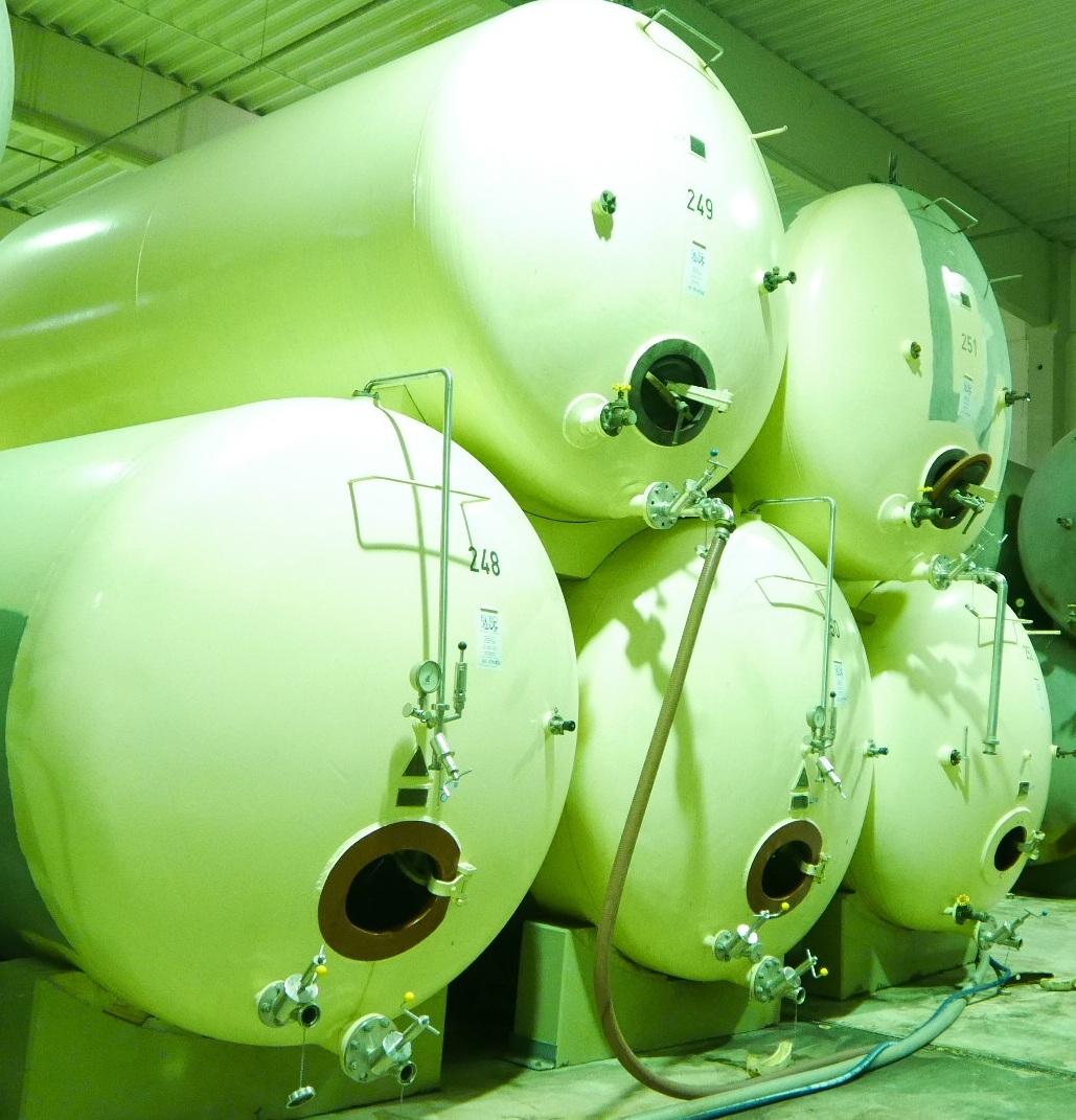 Druckbeh&auml;lter aus Stahl, epoxidharzbeschichtet (1)