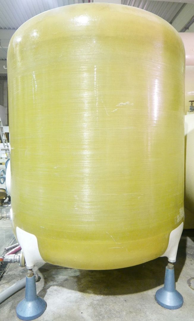 Rührwerksbehälter aus GFK, (16-151) (2)