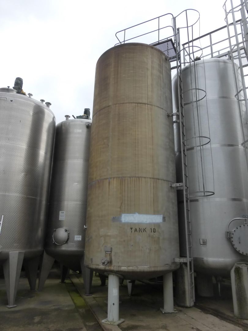 Lagerbehälter aus Edelstahl (V2A), stehend (2)