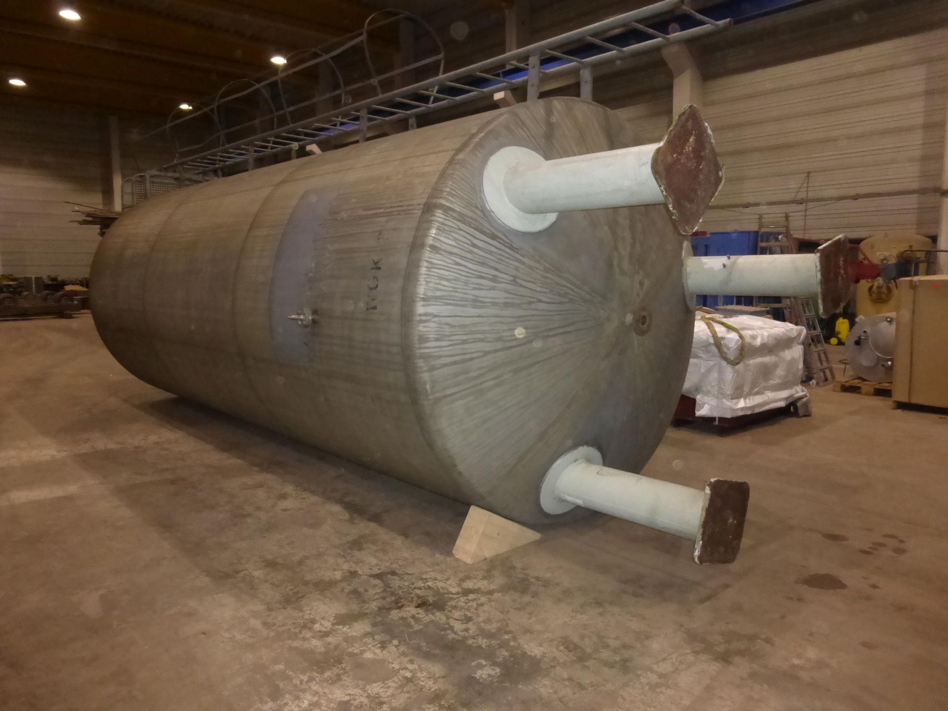 Lagerbehälter aus Edelstahl (V2A), stehend (5)