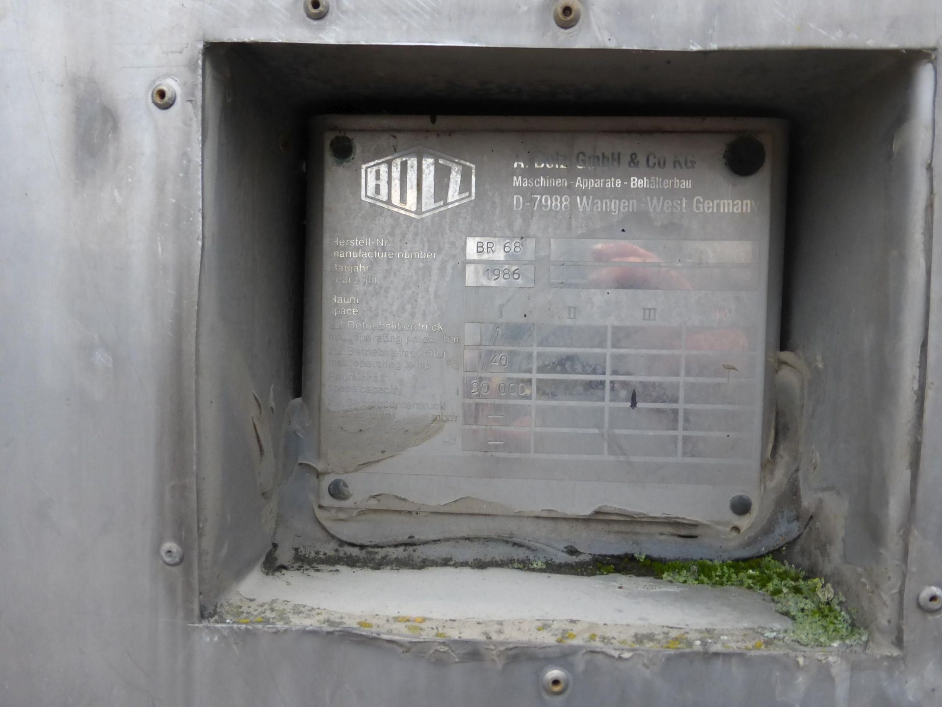 Lagerbehälter aus Edelstahl (V4A), isoliert (3)