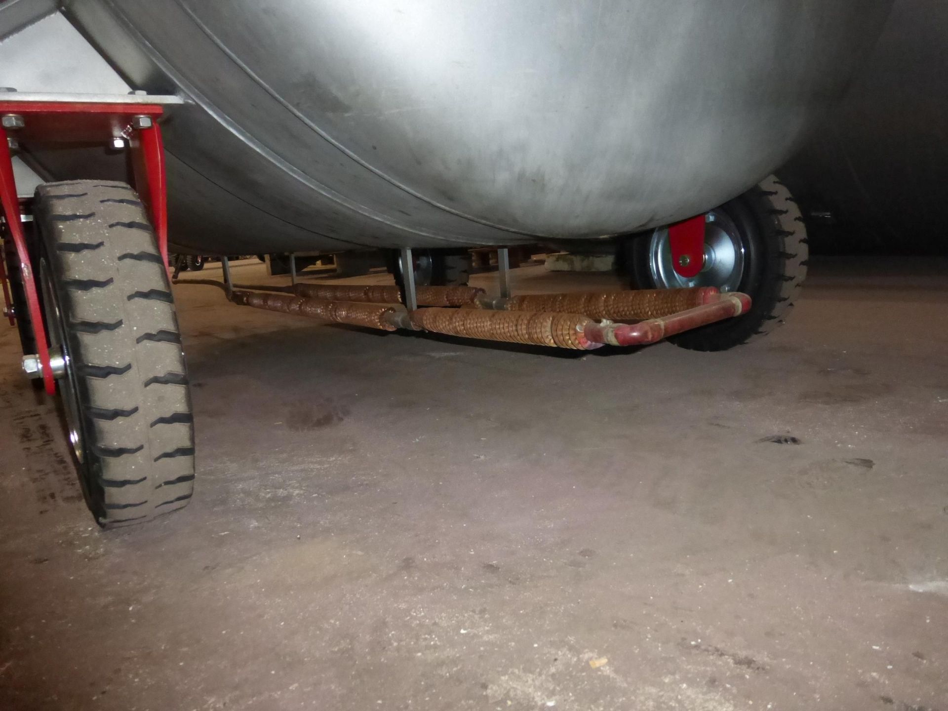 Druckbehälter aus Edelstahl, vakuum-superisoliert (5)