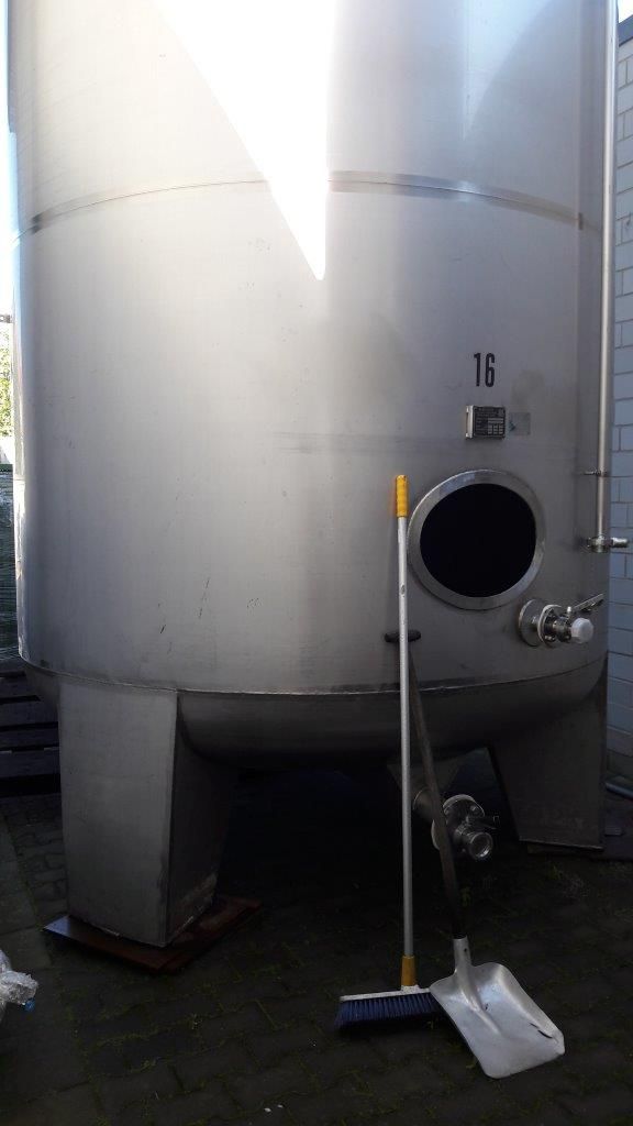Lagerbehälter aus Edelstahl (V2A), (KZE-Tanks) (2)