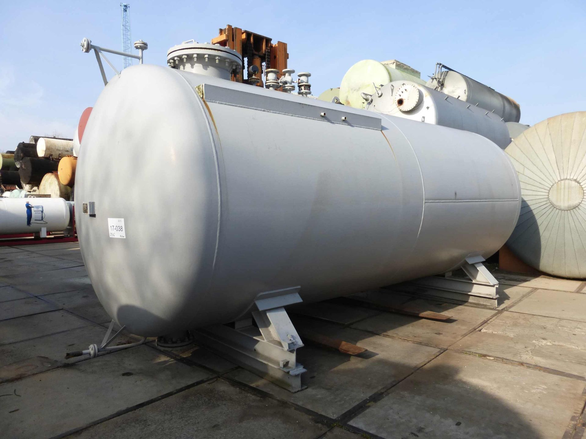 Druckbeh&auml;lter aus Stahl, &Uuml;ber-/Unterdruck (1)