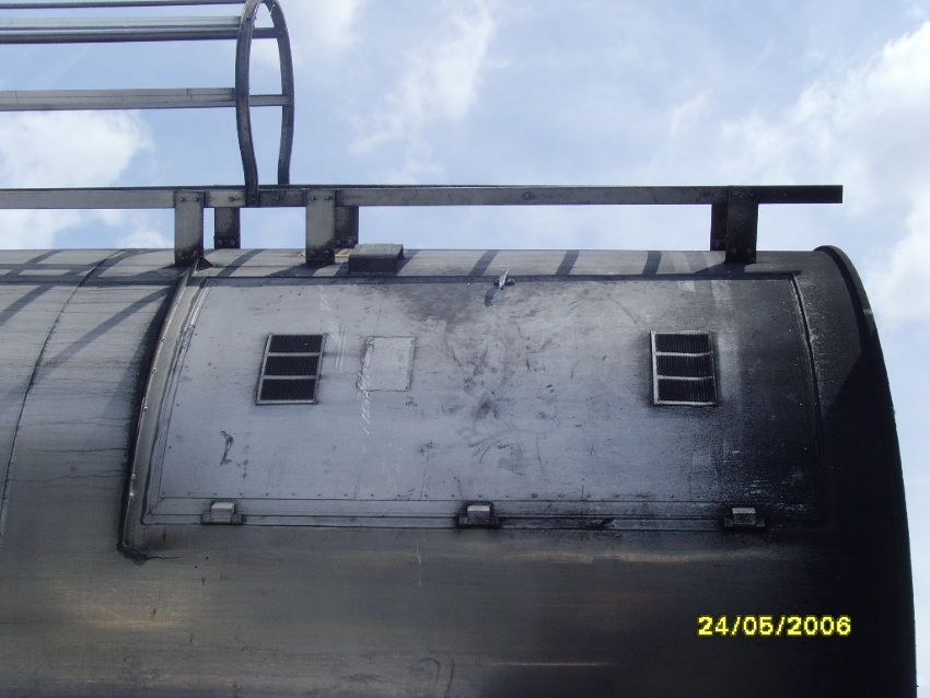 Lagersilo aus Aluminium, mit Rüttelboden (4)