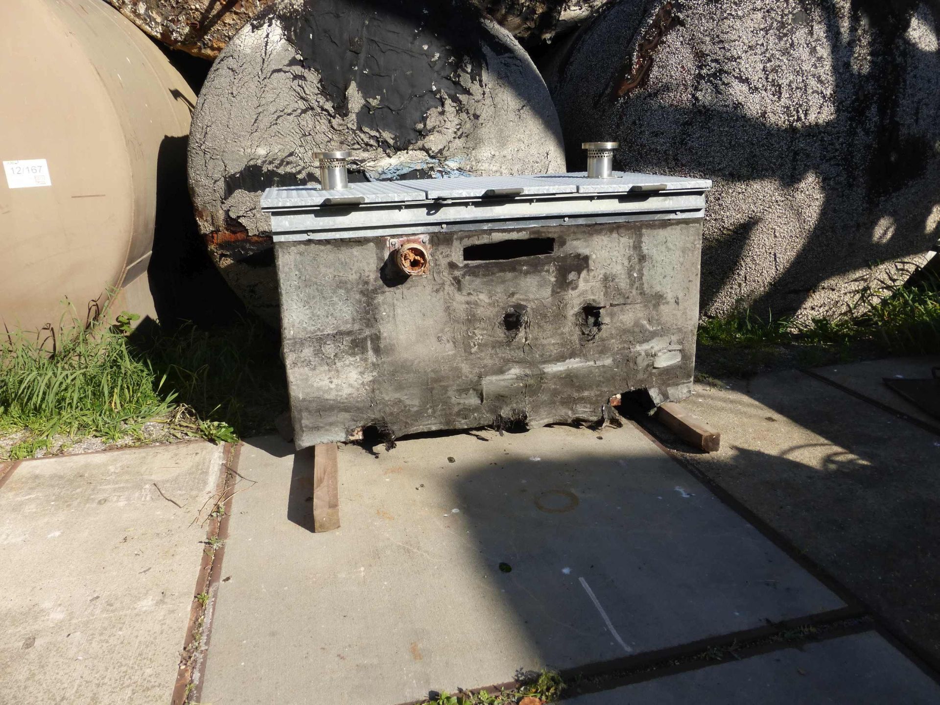 Druckbehälter aus Stahl, unterirdisch liegend (4)