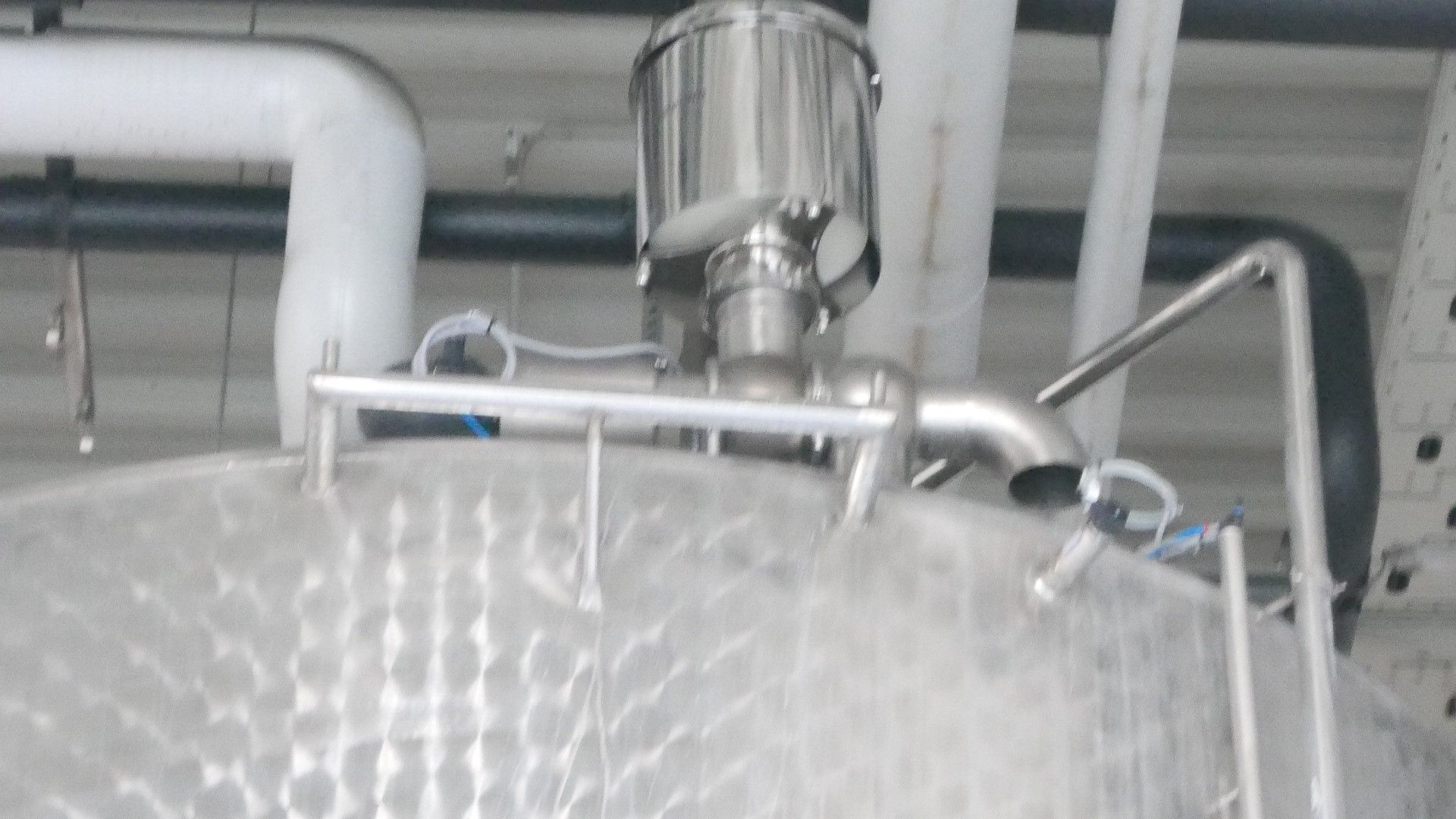 Rührwerkbehälter aus Edelstahl (V2A), stehend (4)