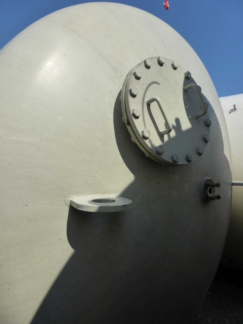 Filterbehälter aus Stahl, innen vollbeschichtet (3)