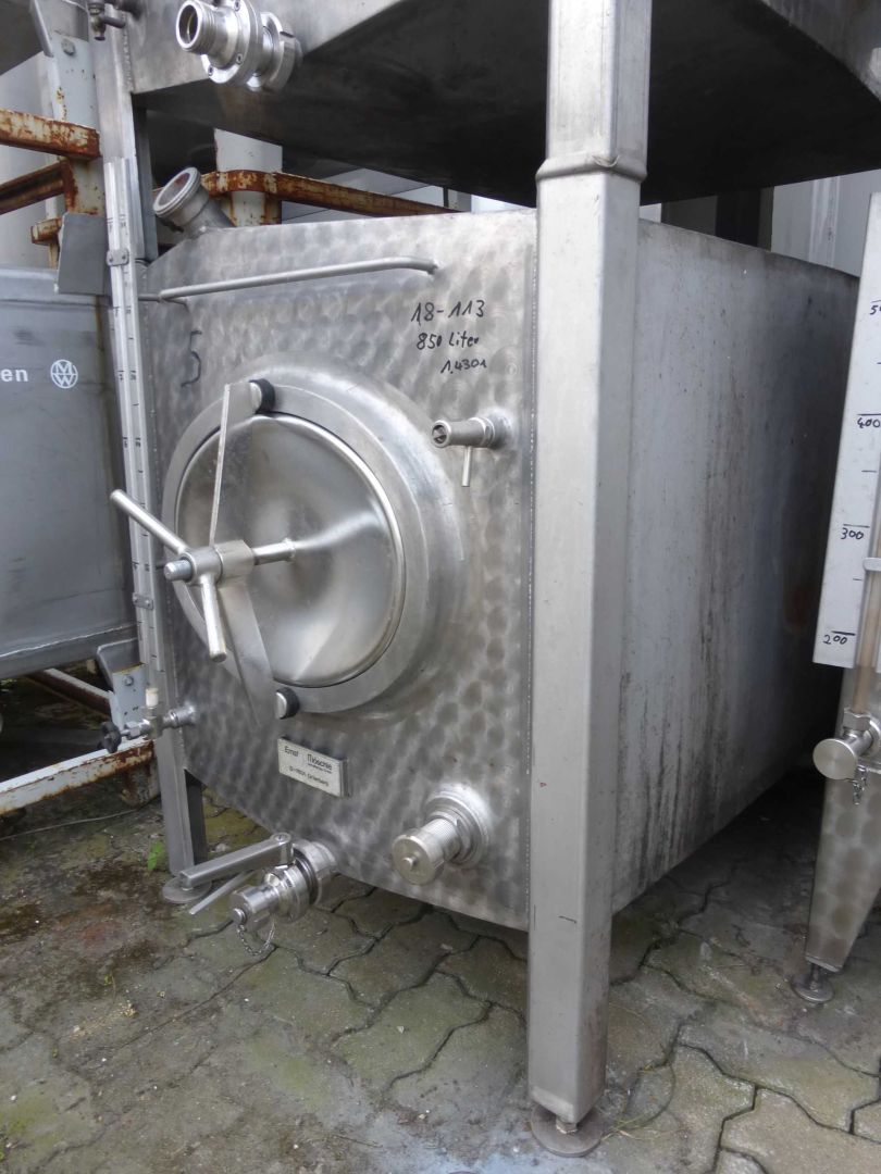 Edelstahlbehälter aus V2A, WSt. 1.4301 IIIc (2)