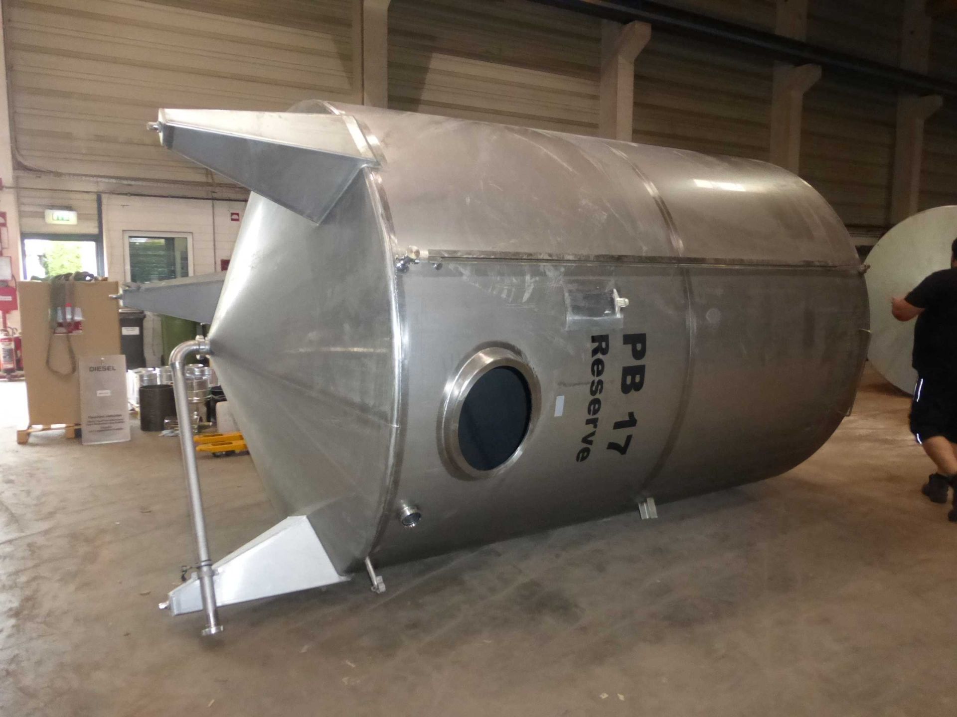 Lagerbeh&auml;lter aus Edelstahl (V2A), stehend (1)