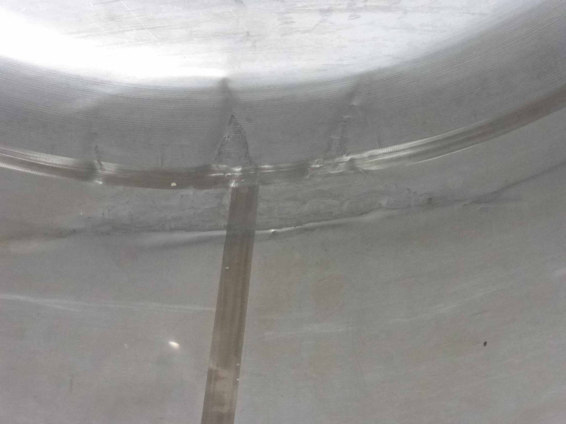 Lagerbehälter aus Edelstahl (V4A), isoliert (3)