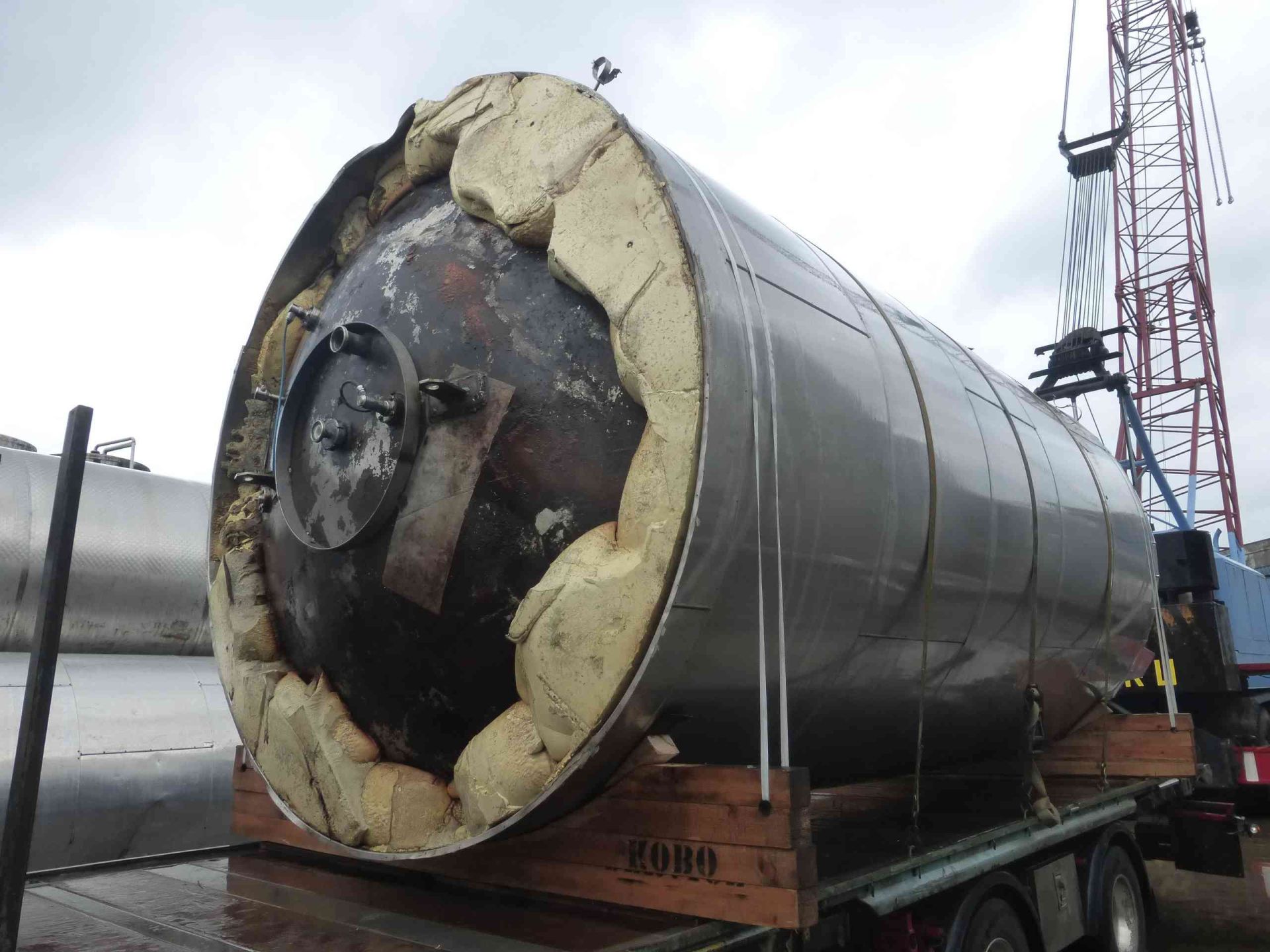 Druckbehälter aus Edelstahl (V2A), isoliert (5)