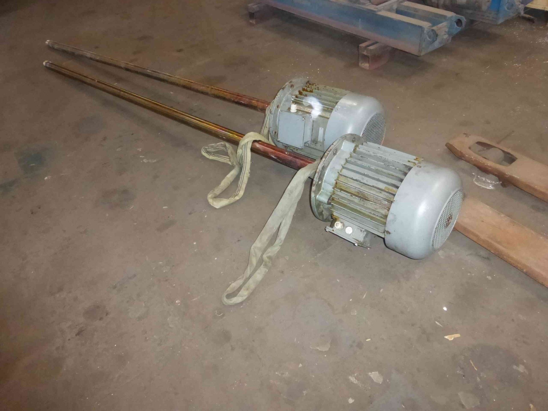 Rührwerkbehälter aus Edelstahl (V2A), liegend (3)