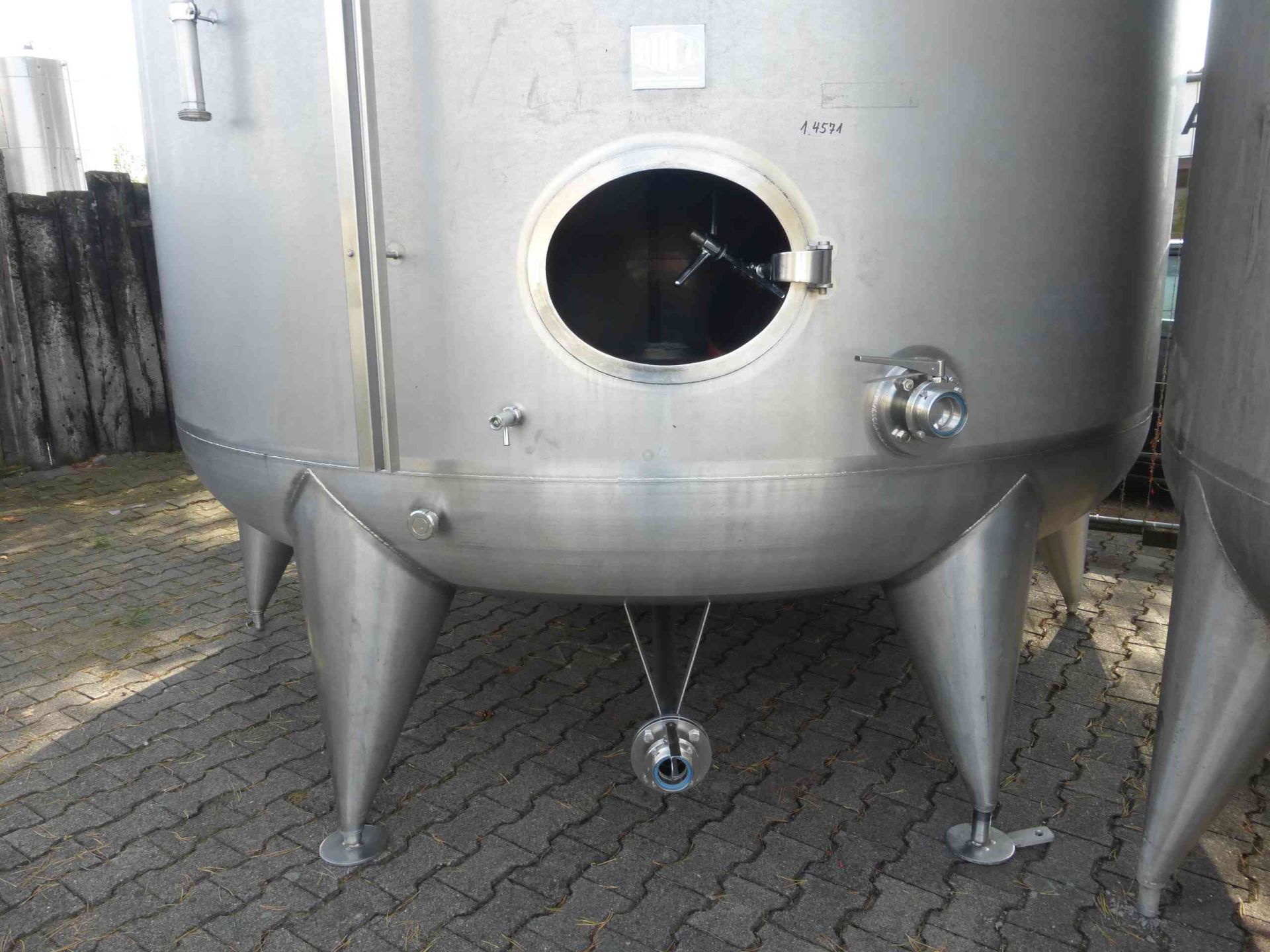 Lagerbehälter aus Edelstahl (V4A), KZE-geeignet (3)