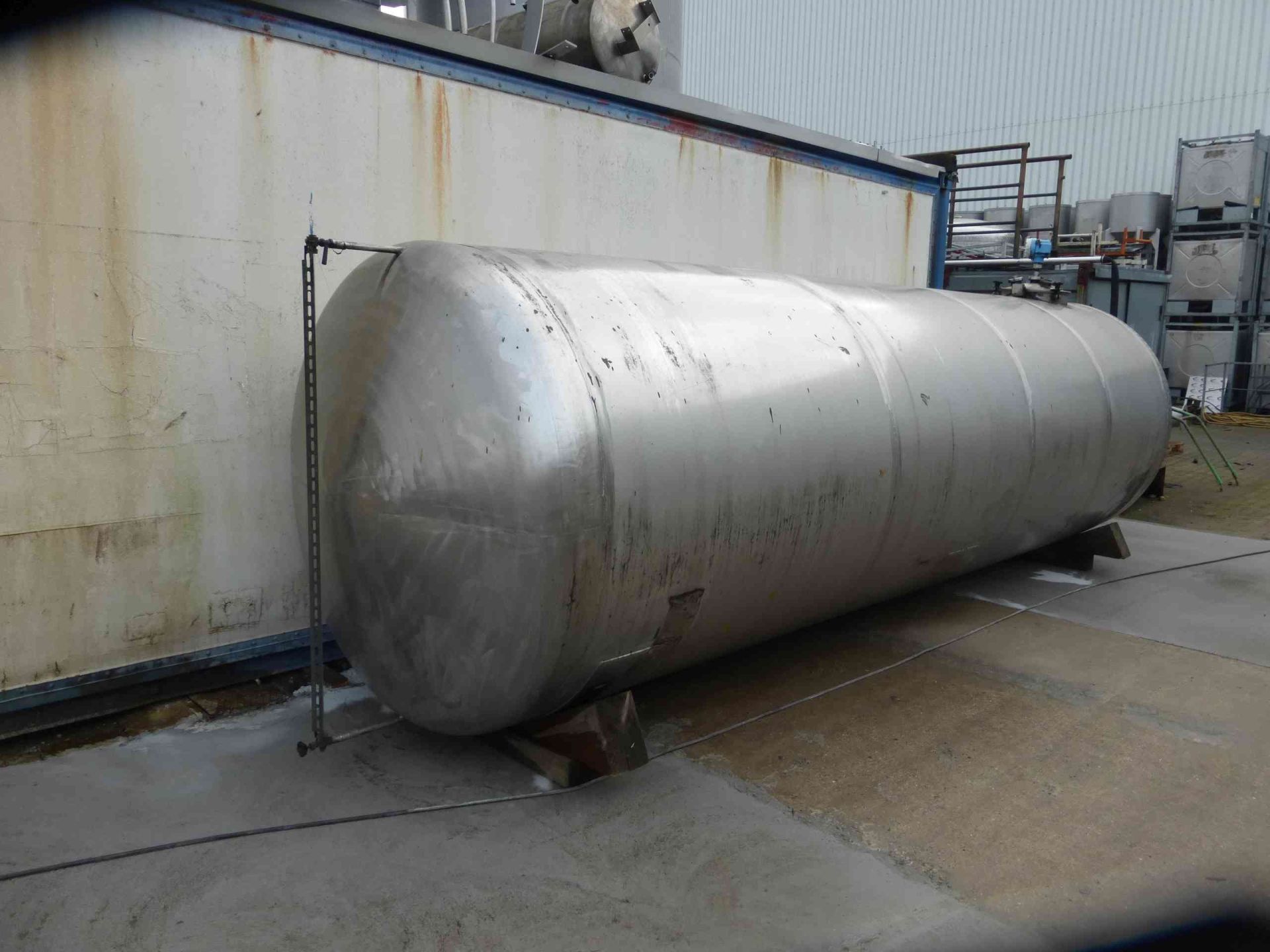 Lagerbeh&auml;lter aus Edelstahl (V2A), isoliert (1)