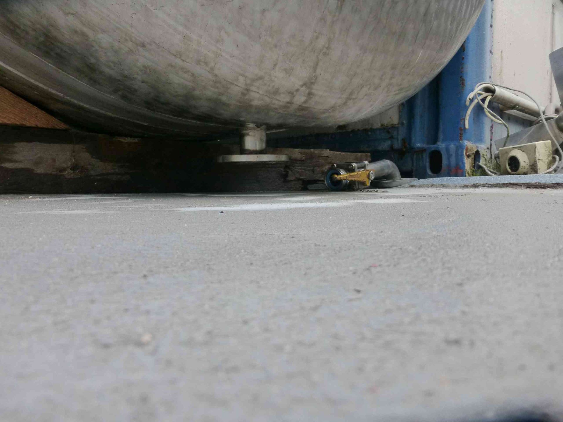 Lagerbehälter aus Edelstahl (V2A), isoliert (2)