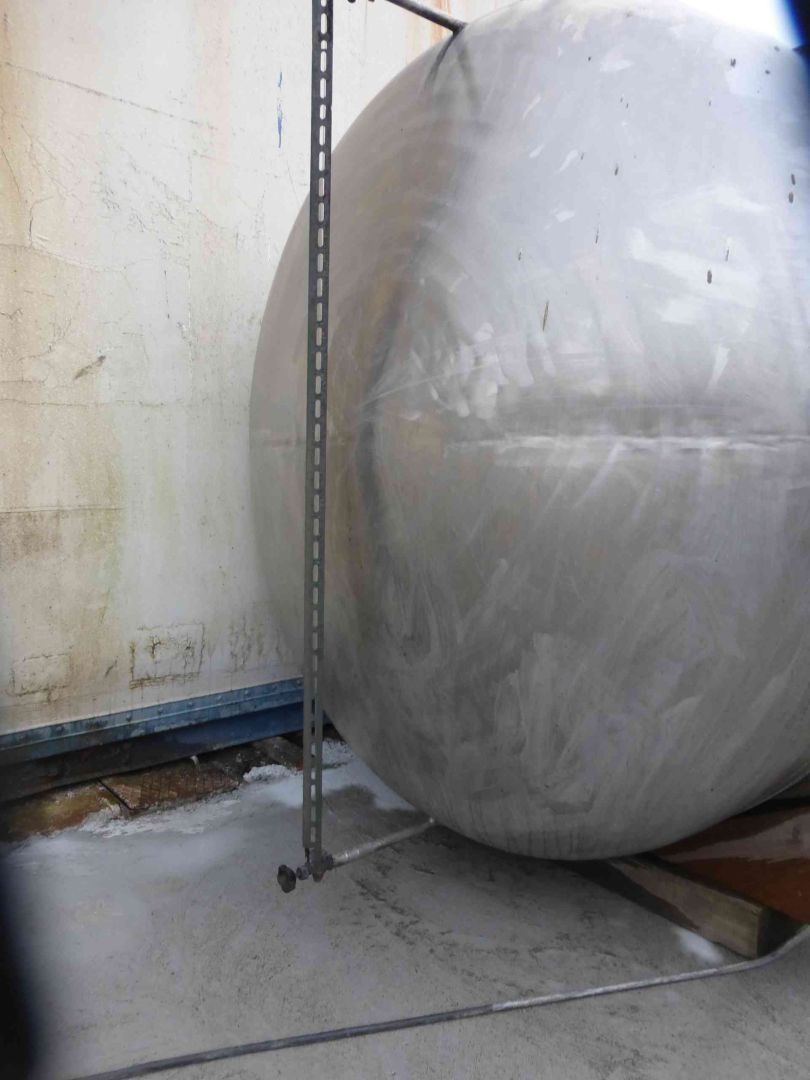 Lagerbehälter aus Edelstahl (V2A), isoliert (3)