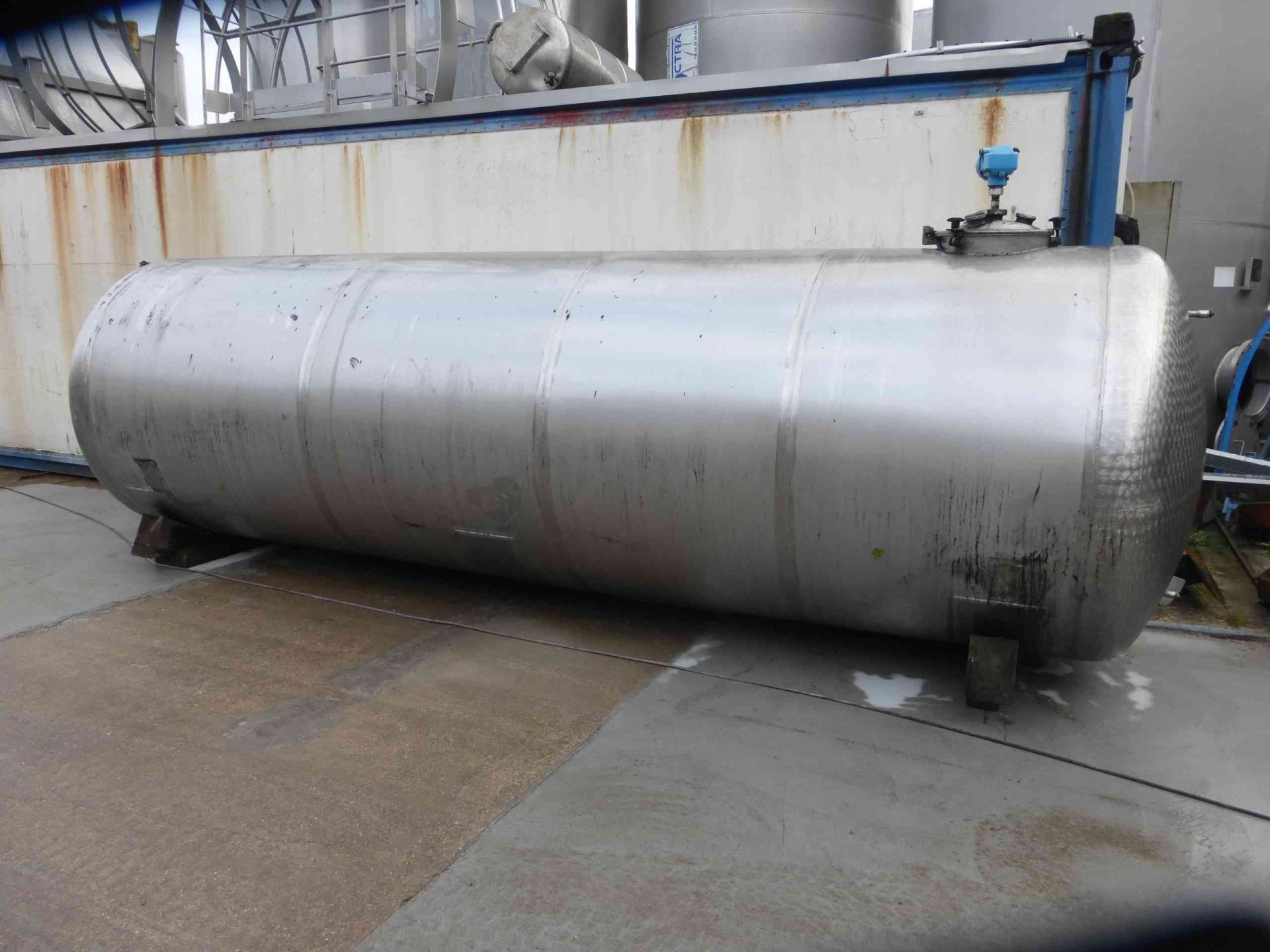 Lagerbehälter aus Edelstahl (V2A), isoliert (4)