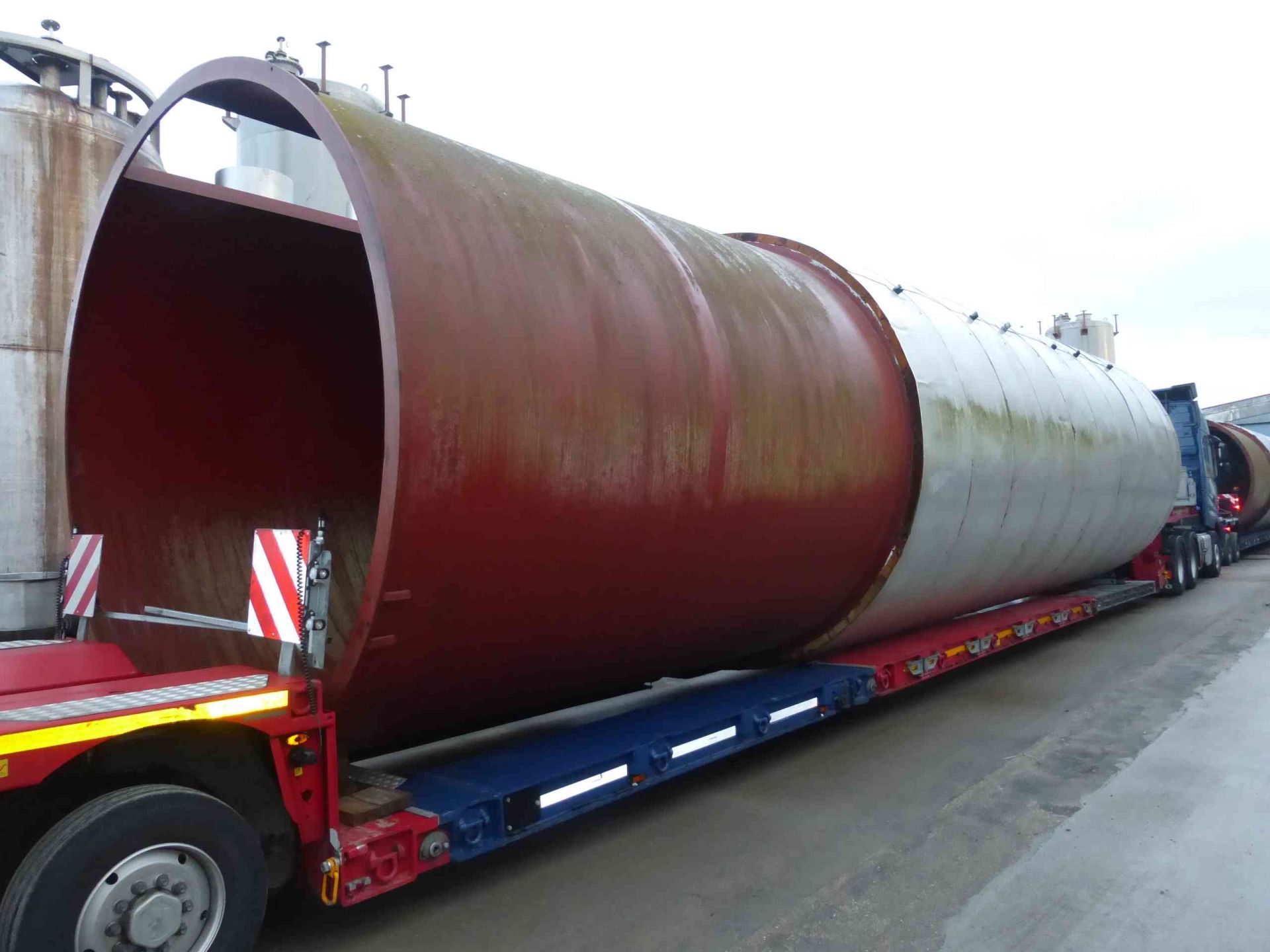 Druckbeh&auml;lter aus Edelstahl isoliert heiz-/k&uuml;hlbar (1)